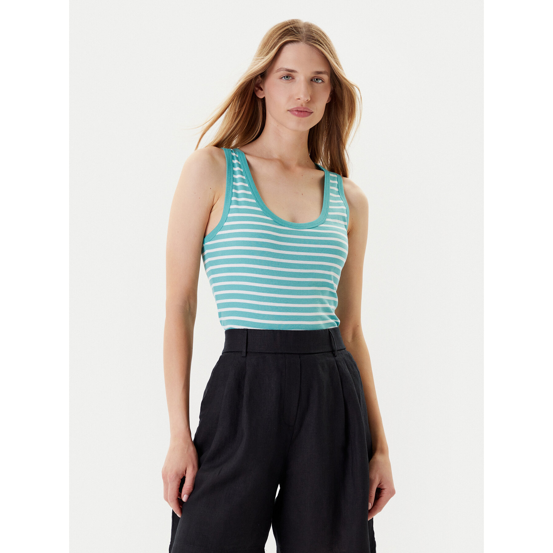 United Colors Of Benetton Marškinėliai 30YSDH010 Žalia Regular Fit
