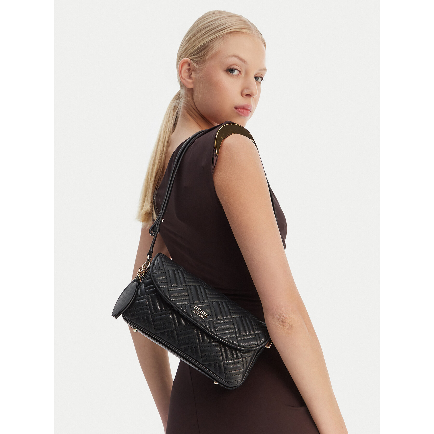 Borsetta Guess Sally HWQG99 21210 Nero