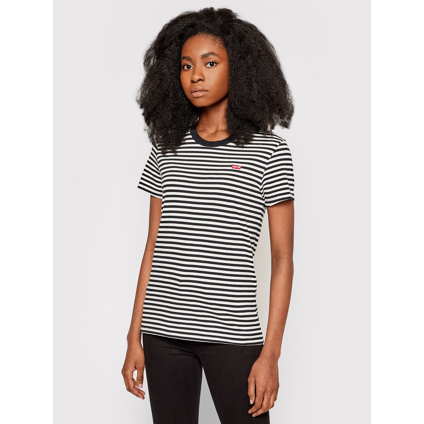 Levi's® T-shirt The Perfect 39185-0087 Nero Regular Fit