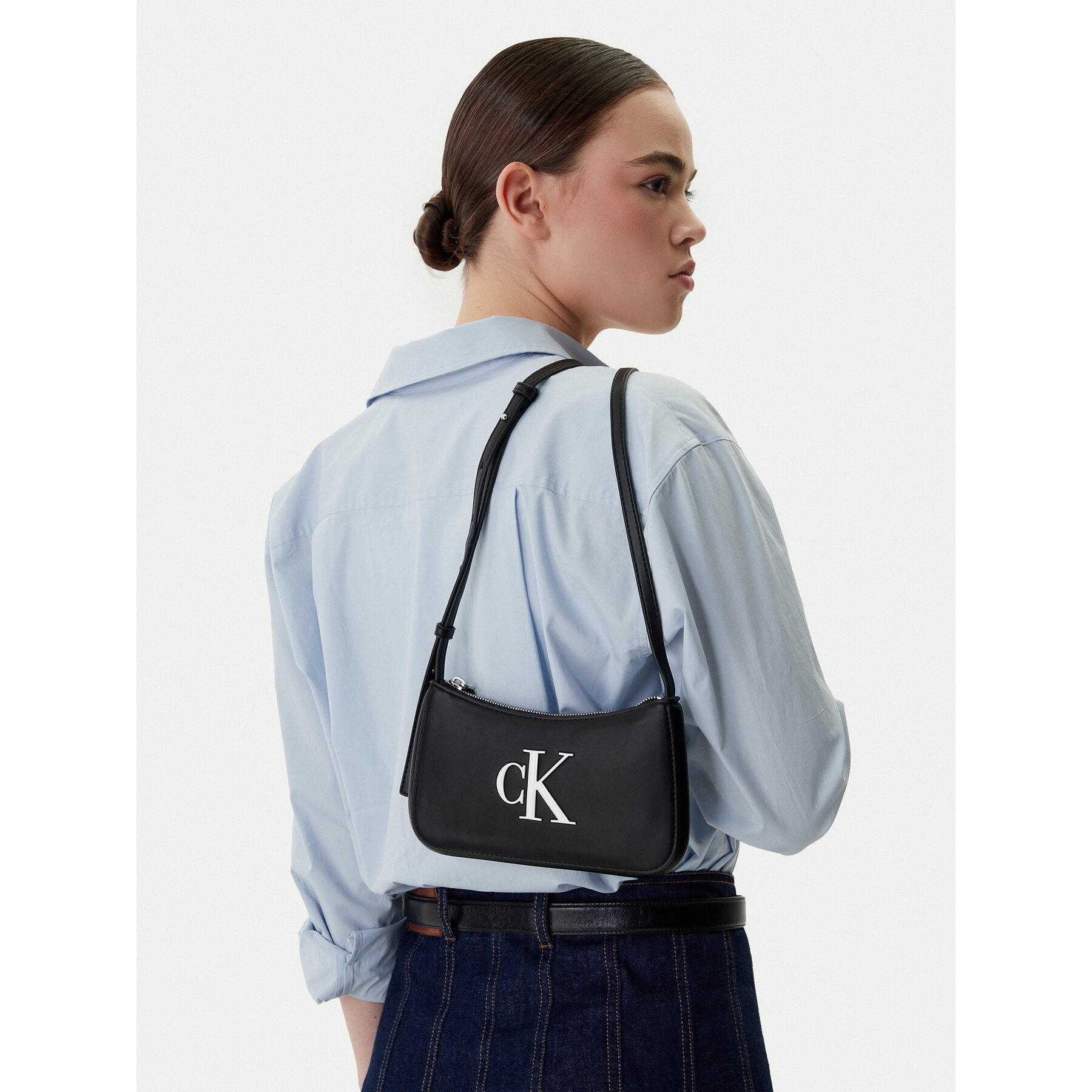 Дамска чанта Calvin Klein Bold Ck Mini Bag LV04F1125G Черен