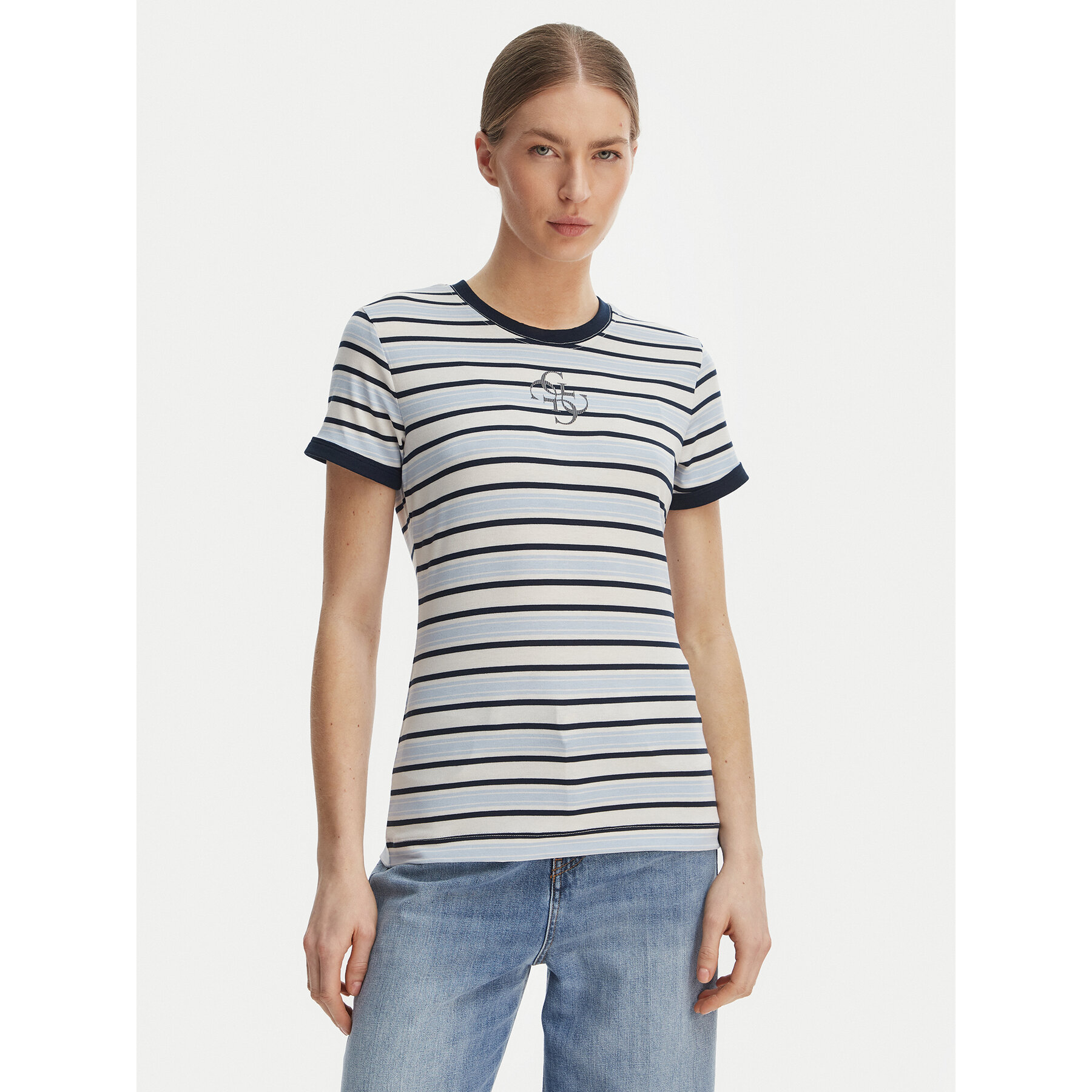 Guess T-Shirt W6GI18 K3040 Μπλε Classic Fit