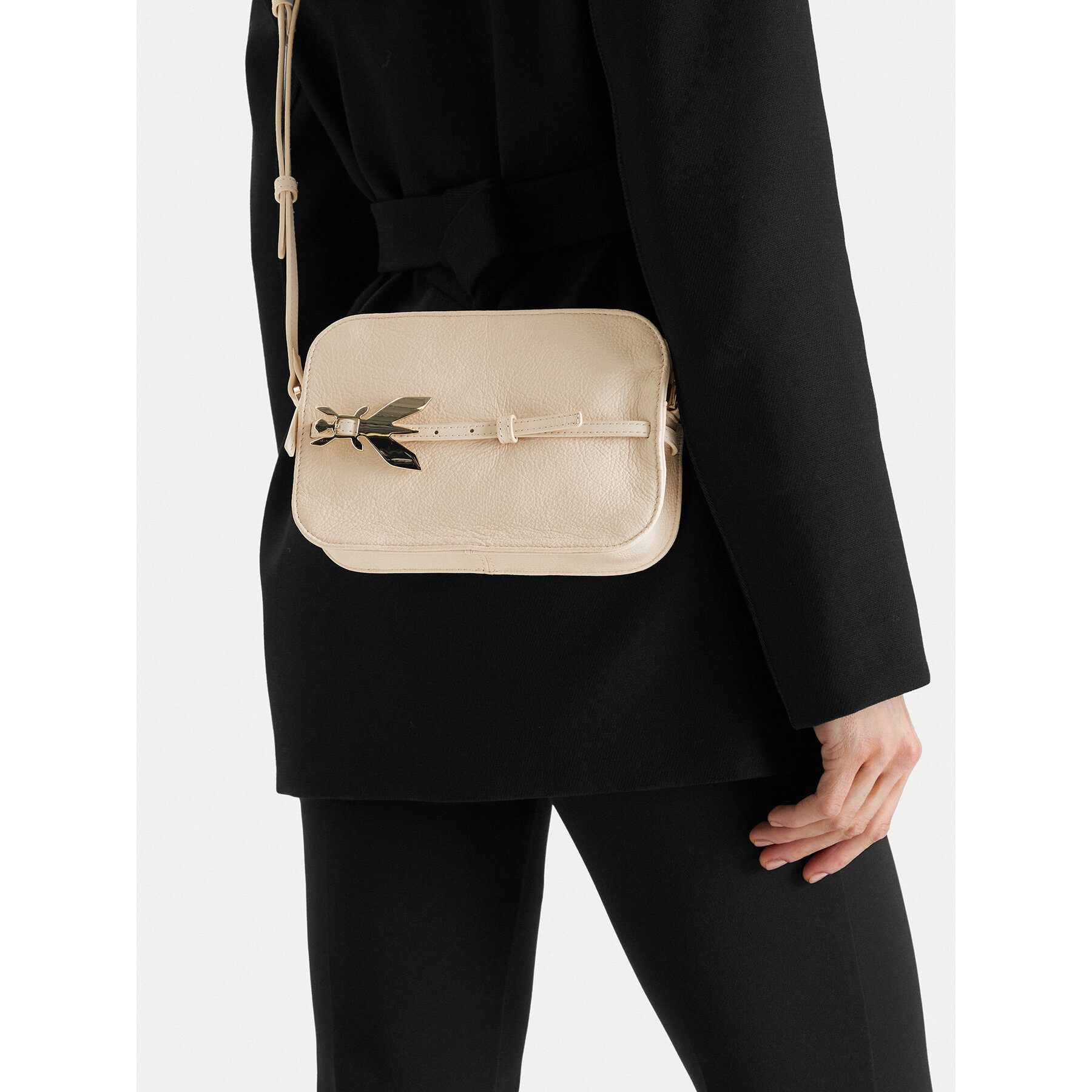 Torbica Patrizia Pepe 8B0328/L162-W405 Krem