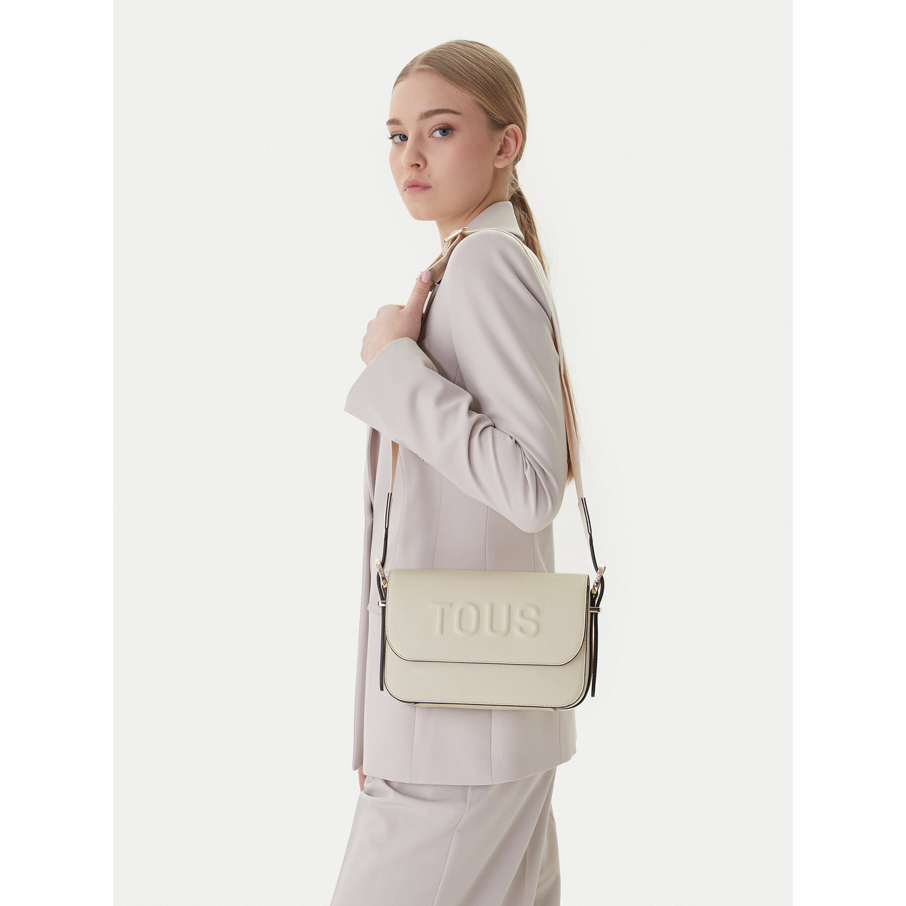 Дамска чанта TOUS Brenda 2002106501 Бежов