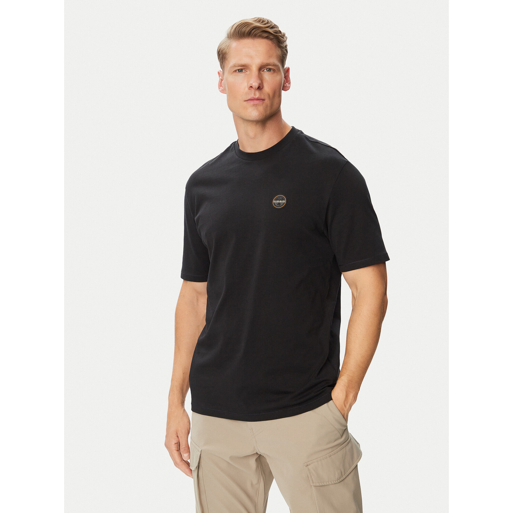 Napapijri T-Shirt S-Badge NP0A8949 Schwarz Regular Fit