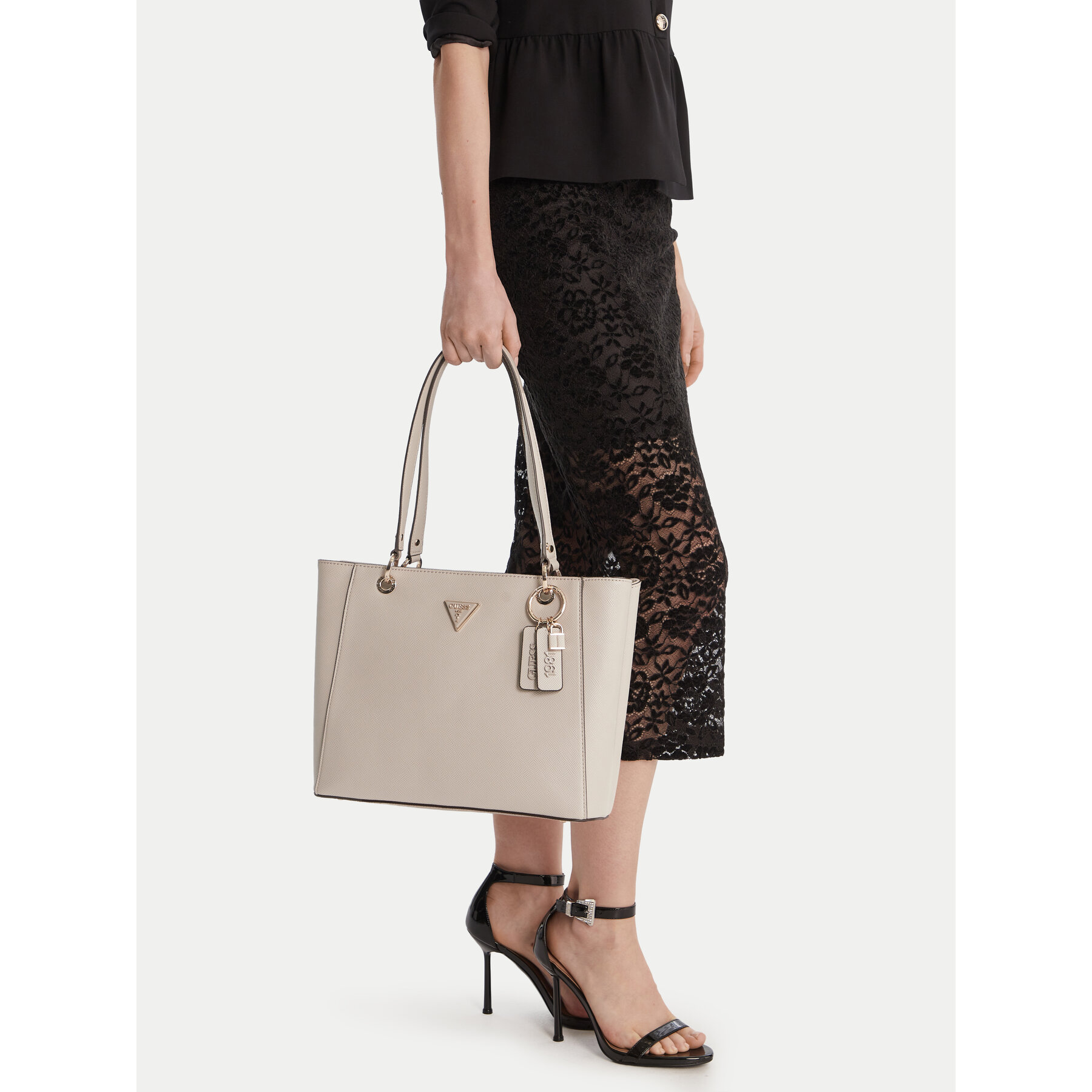 Дамска чанта Guess Noelle II HWZG96 72250 Бежов