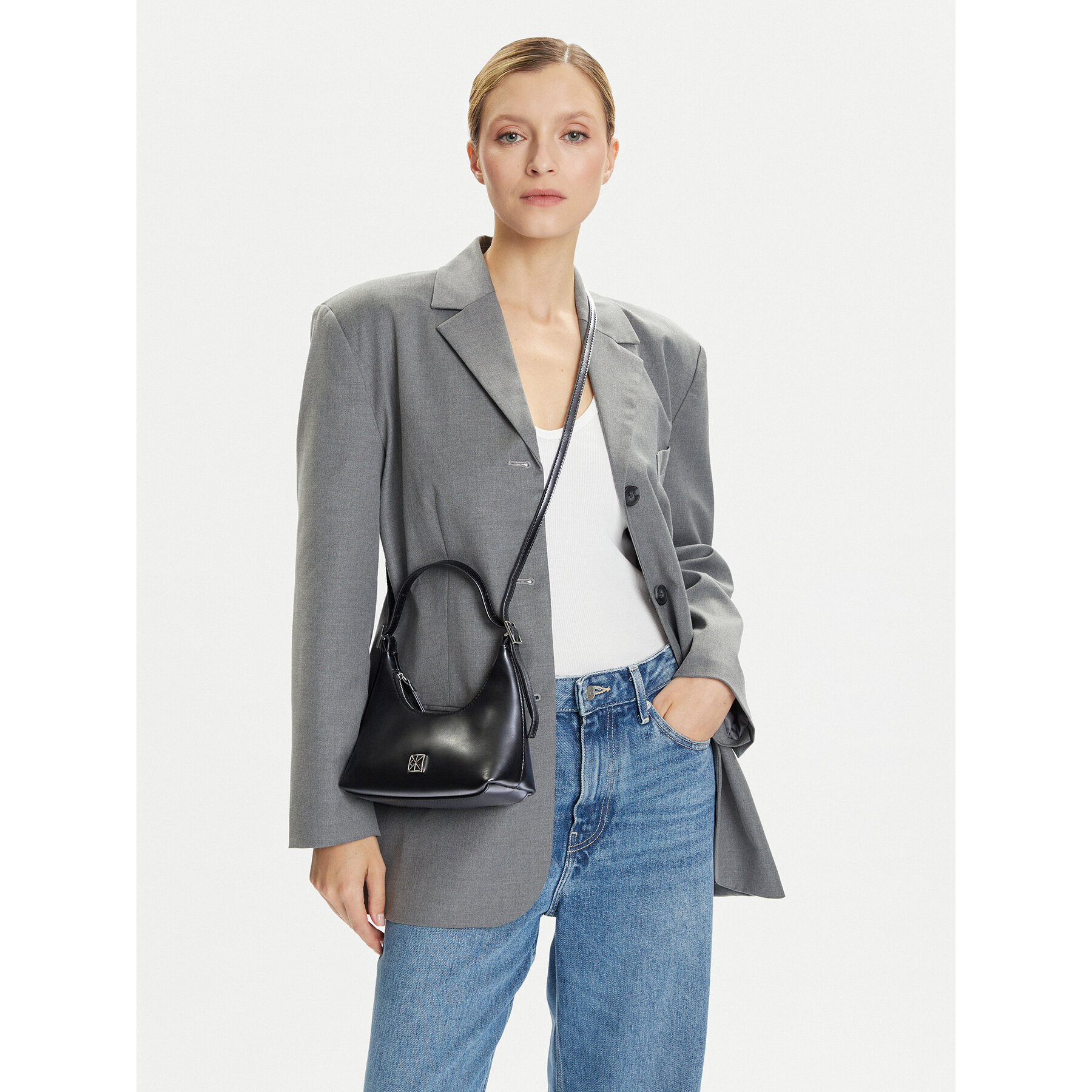 Torbica Calvin Klein Emblm Hw Lthr Mini LV04F3263G Crna