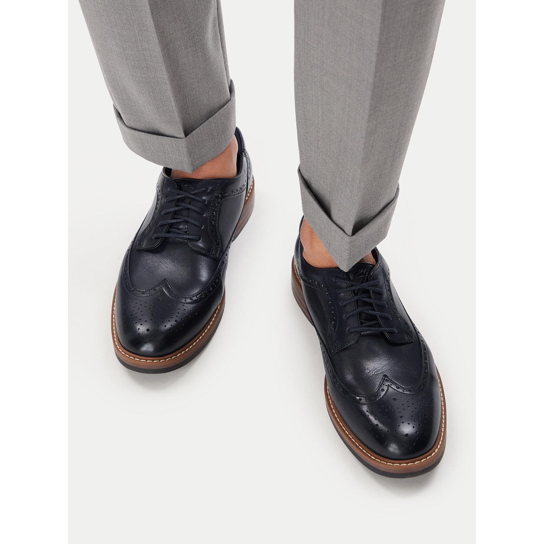 Cipele Clarks Aldwin2 Limit 26320108 Tamnoplava