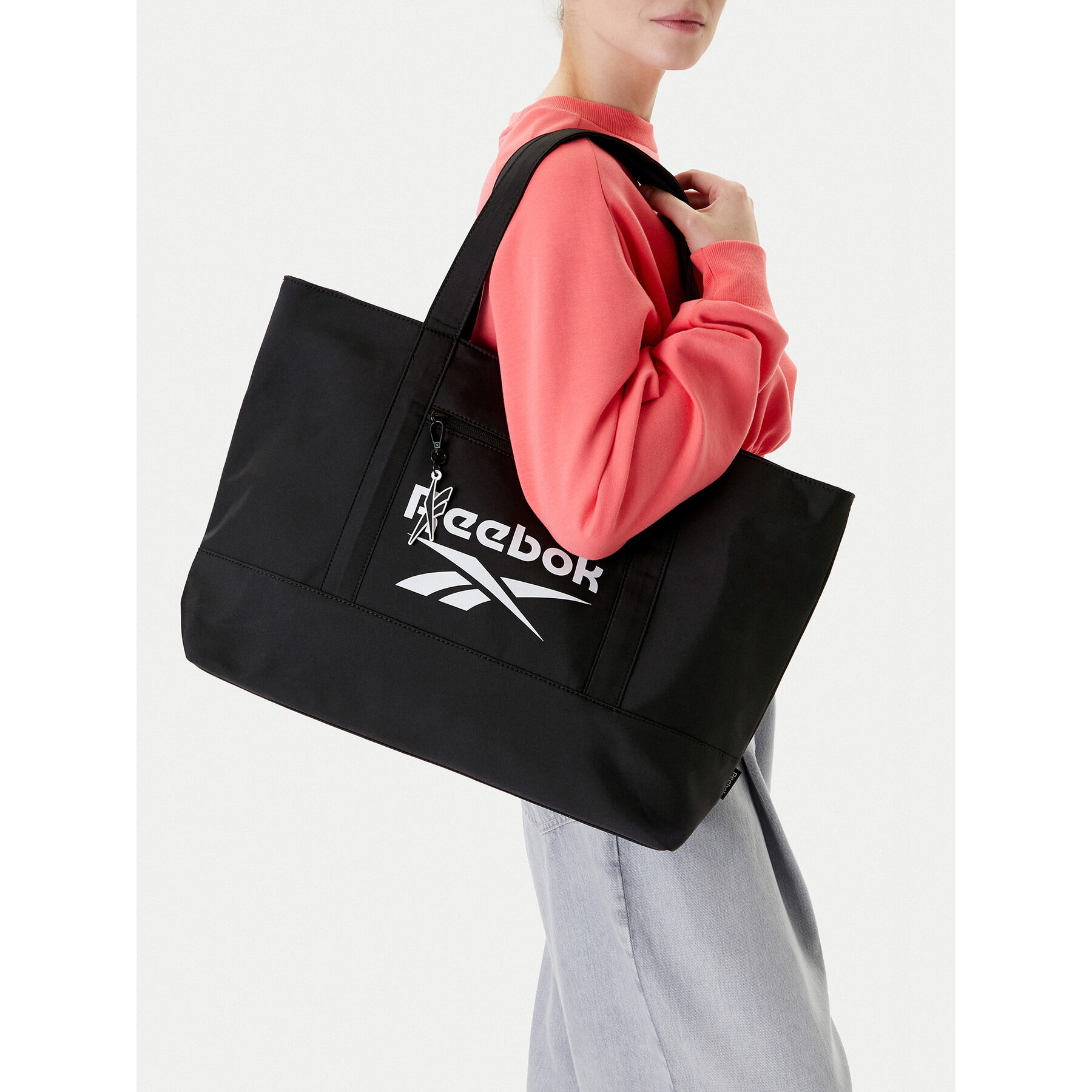 Geantă Reebok RBK-038-CCC-05 Negru