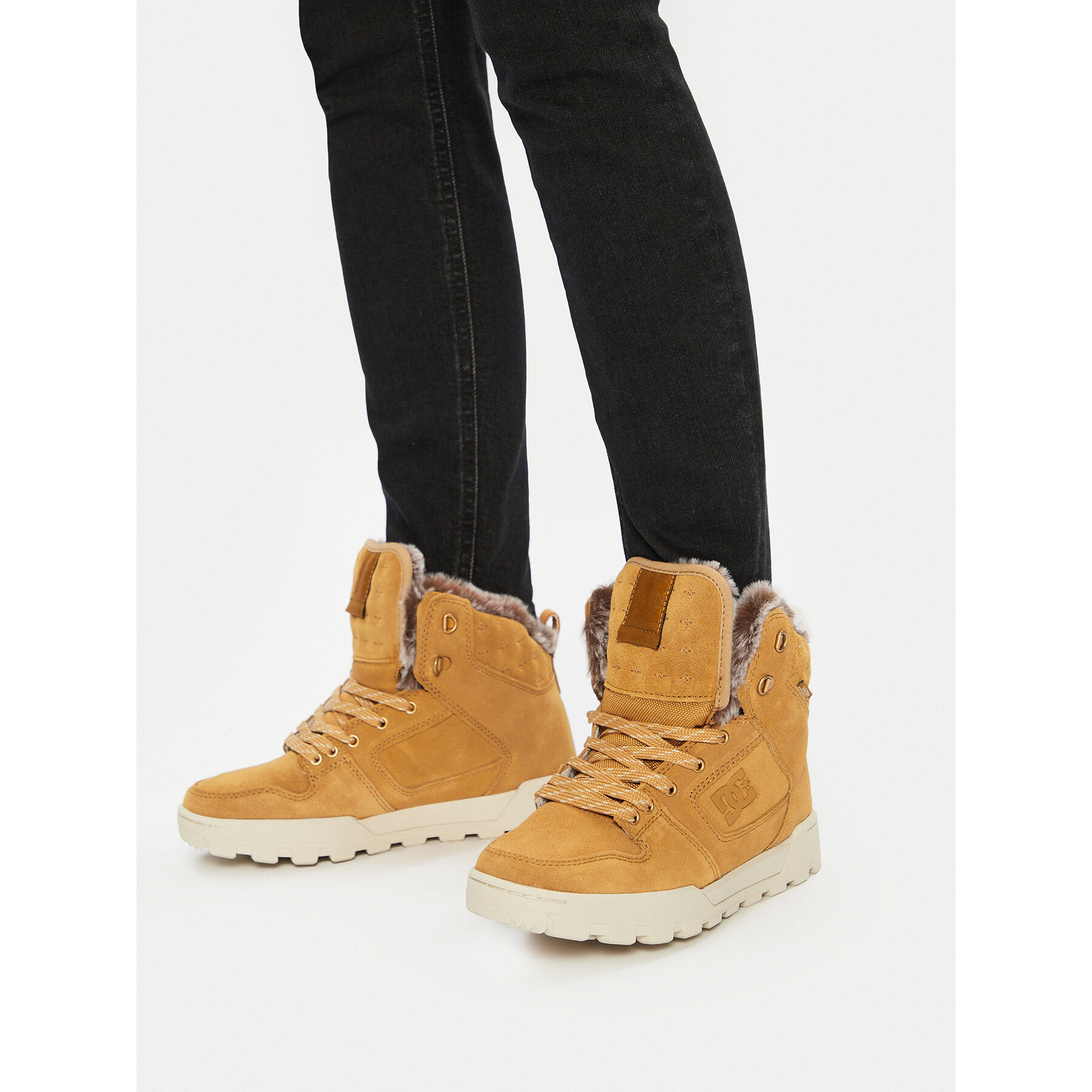 Gležnjače DC Shoes Manteca 4 Boot ADJB100012-WE9 Smeđa