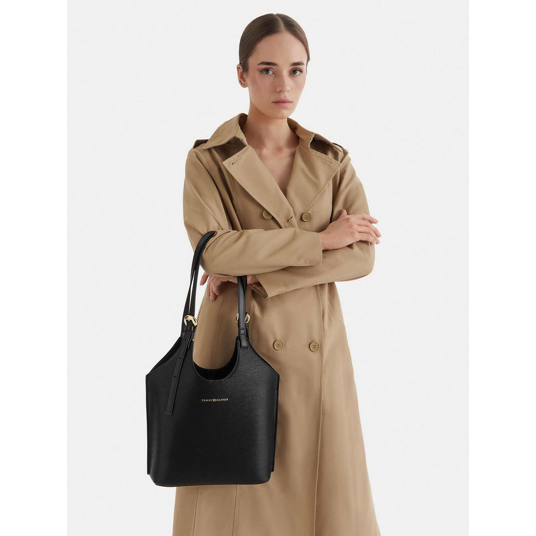 Damska Torebka Tommy Hilfiger, Czarny Th Modern Mini Tote AW0AW18617