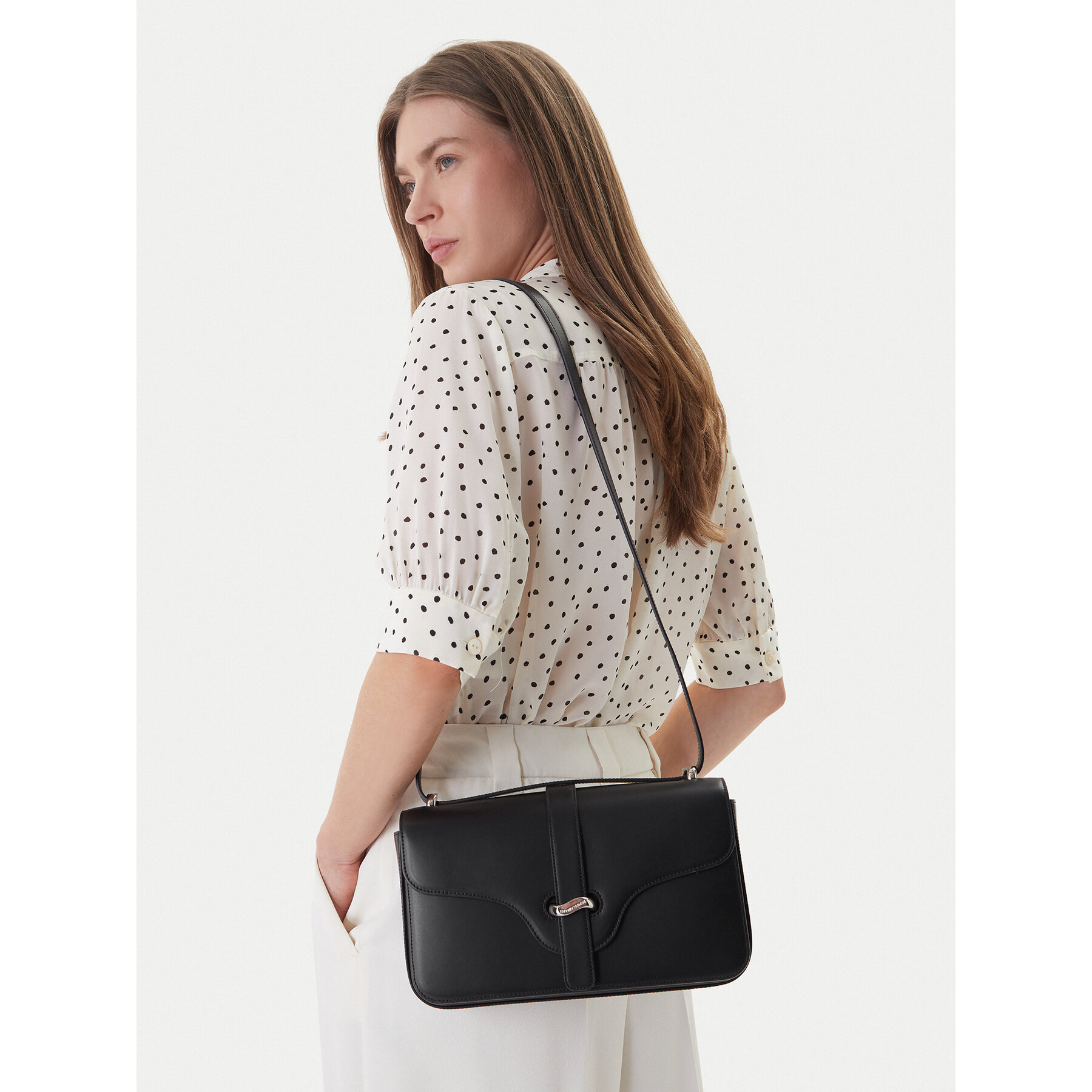 Kabelka Emporio Armani EW004418 AF25356 UC001 Čierna
