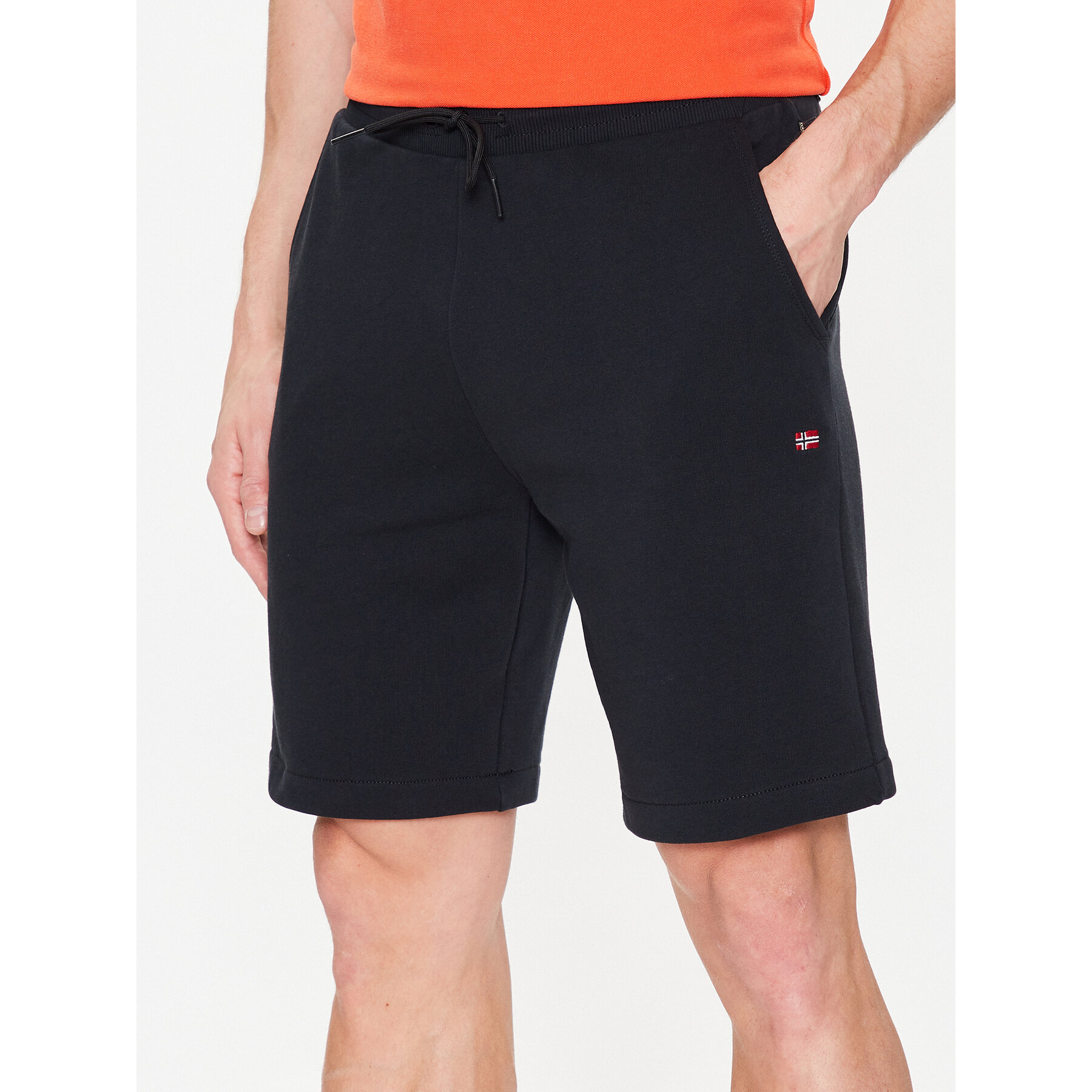 Napapijri Sportshorts Nalis NP0A4H88 Schwarz Regular Fit