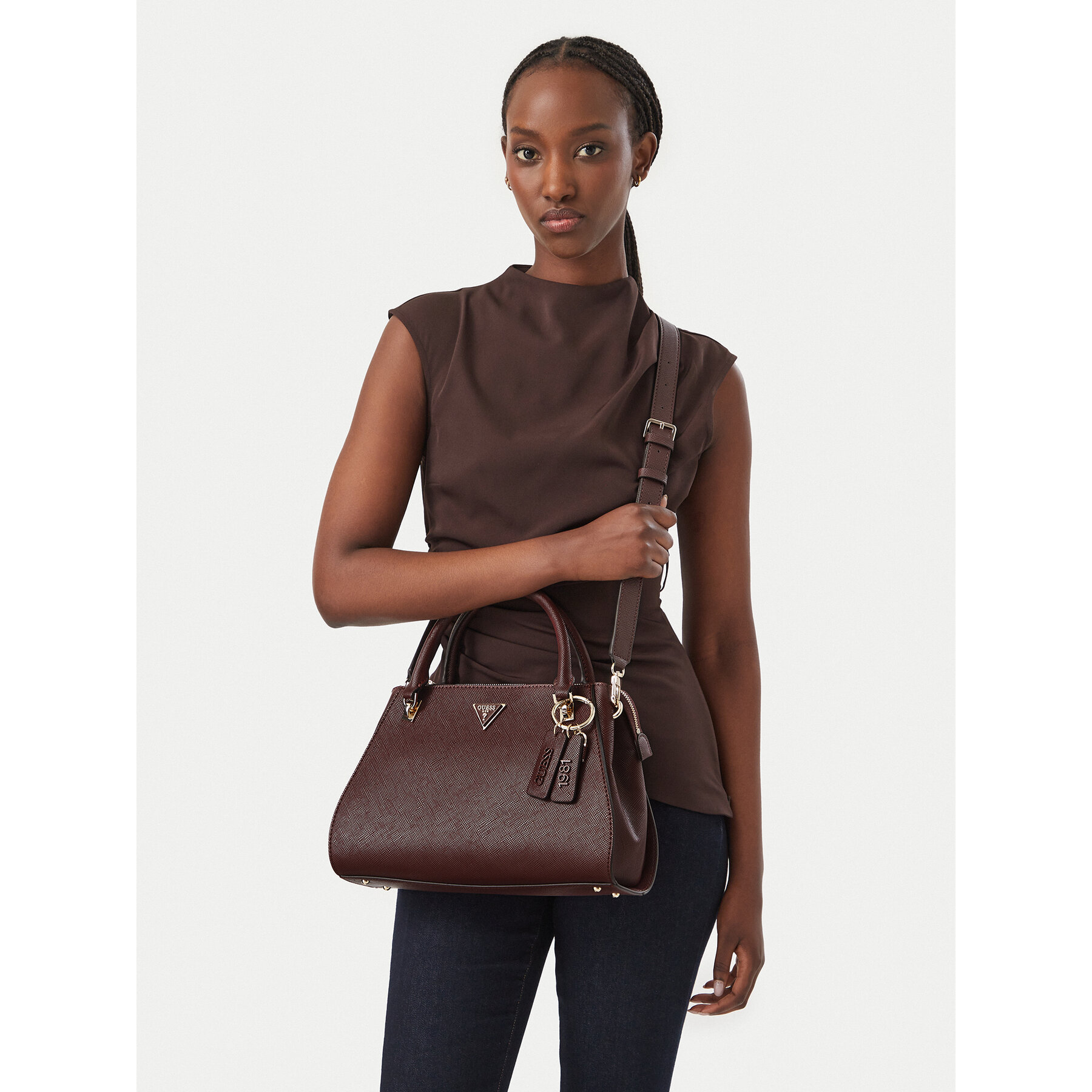 Geantă Guess Noelle II HWZG96 72070 Vișiniu