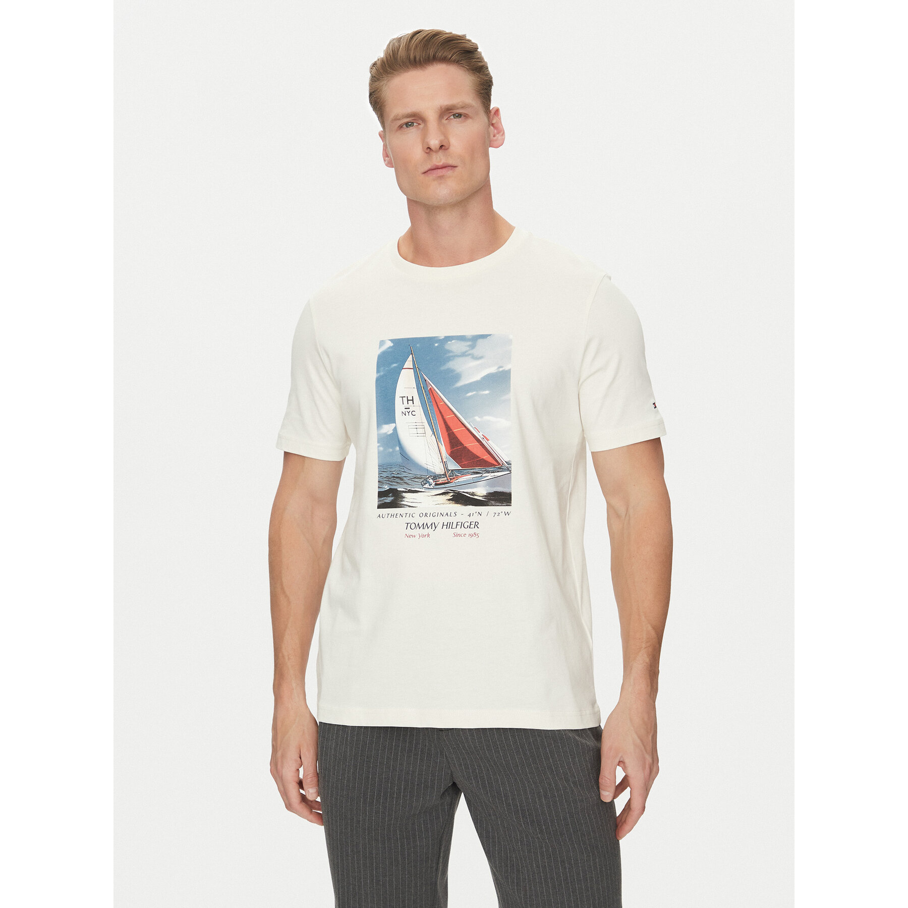 Tommy Hilfiger T-Shirt Color Photo Print MW0MW38615 Beige Regular Fit