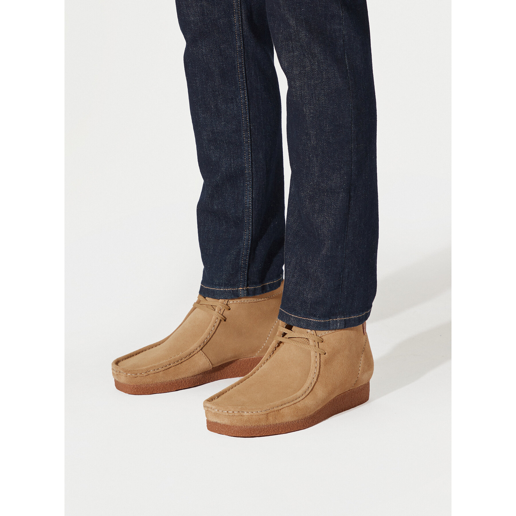 Gležnjarji Clarks Shacre Boot 26159438 Bež