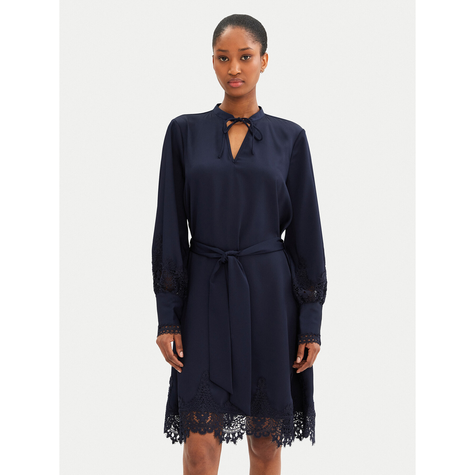 Bruuns Bazaar Kleid für den Alltag Felicia BBW4269 Dunkelblau Loose Fit