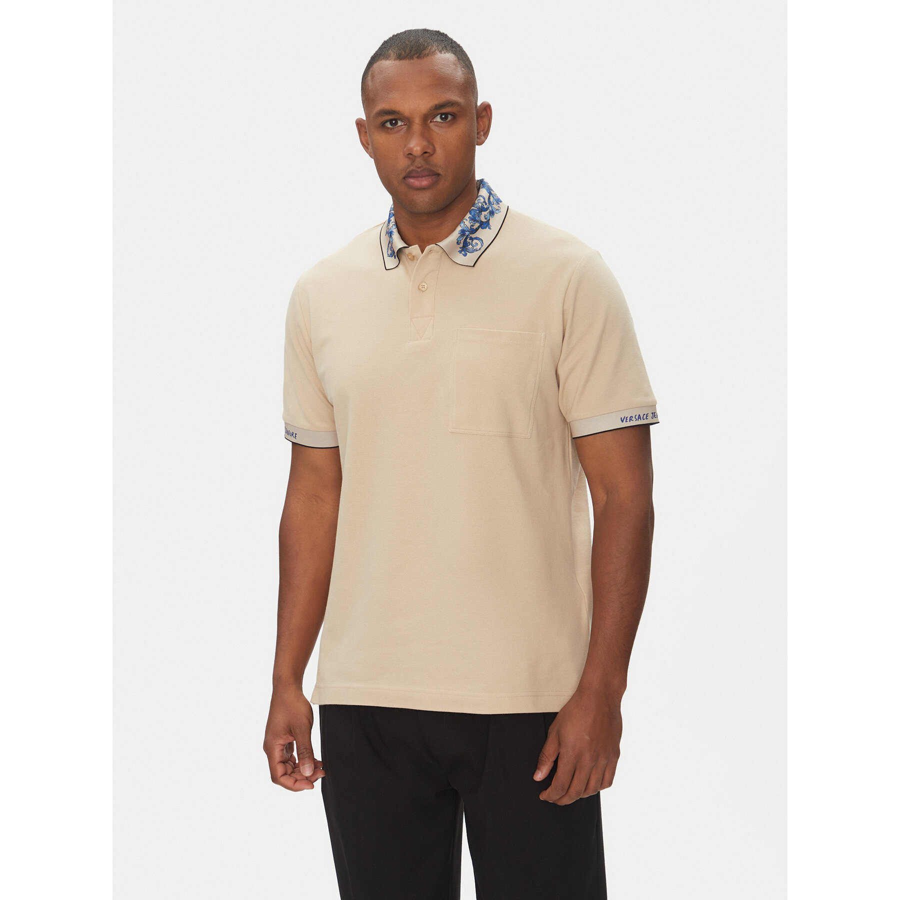 Versace Jeans Couture Pólóing 78GAGT04 Bézs Regular Fit
