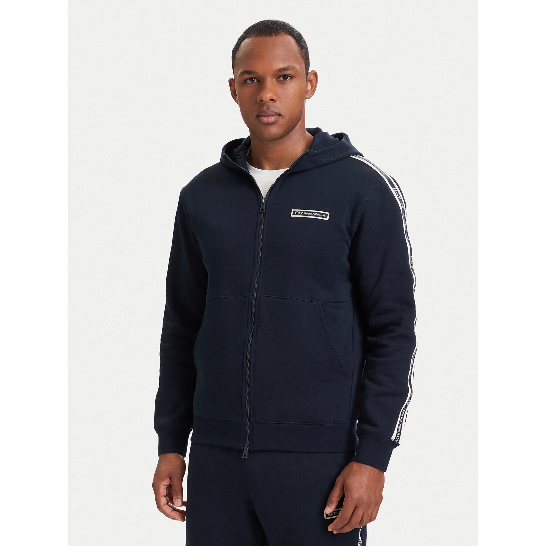 EA7 Emporio Armani Sweatshirt 7M002197 AF10377 UB102 Dunkelblau Regular Fit