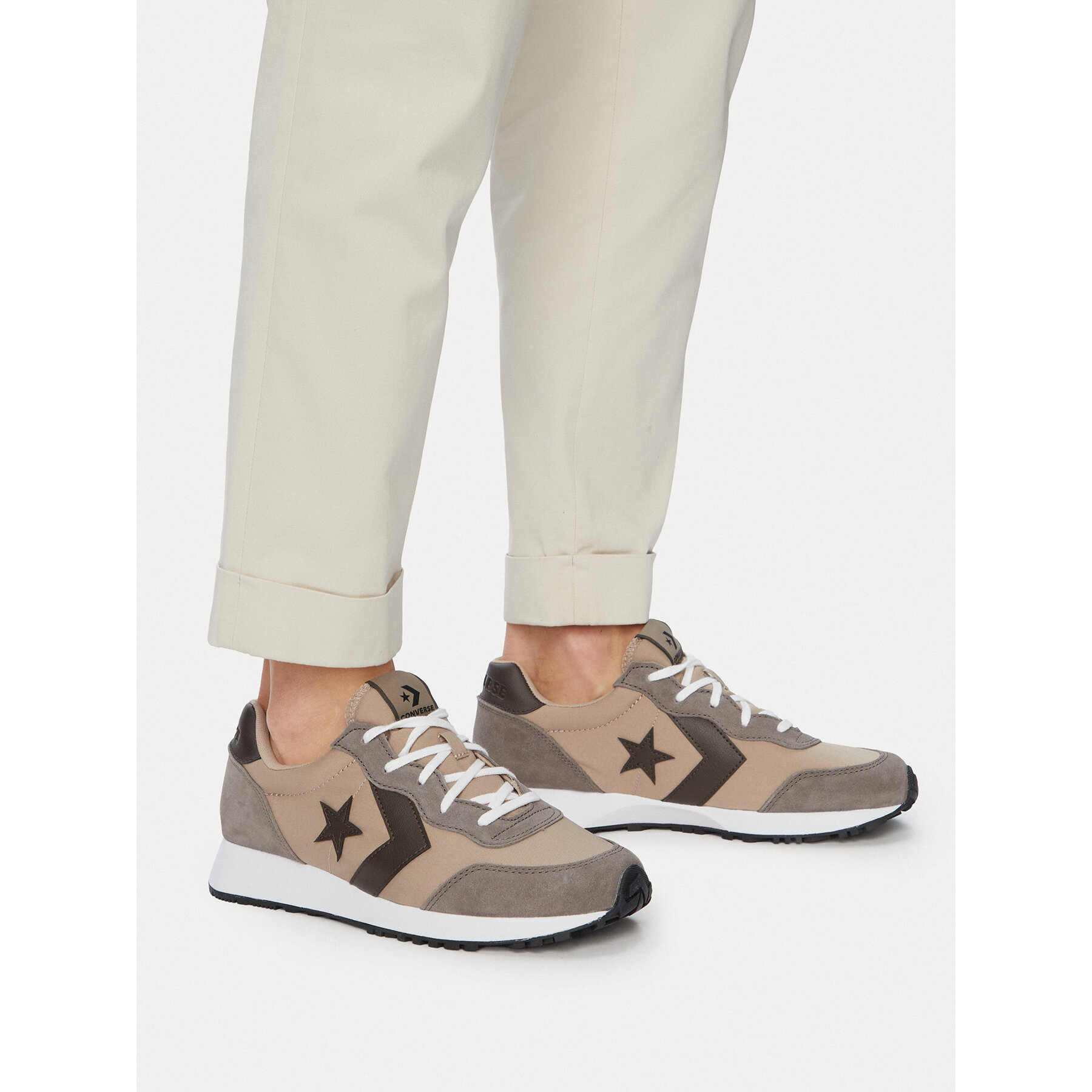 Sneakersy Converse Omega Trainer Suede A16042C Hnědá