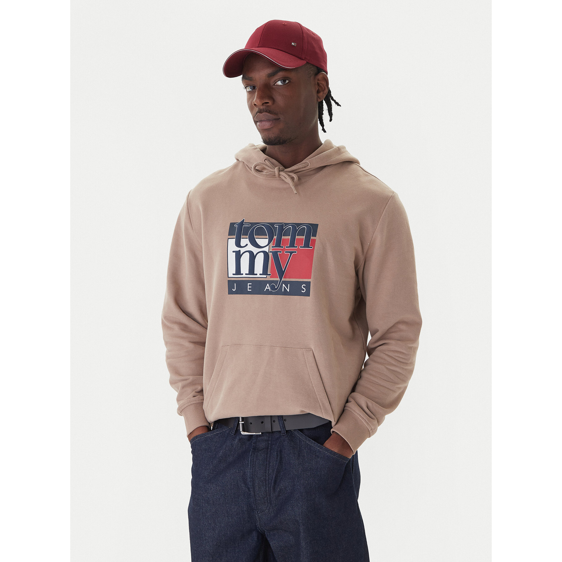 Tommy Jeans Sweatshirt DM0DM22092 Braun Relaxed Fit