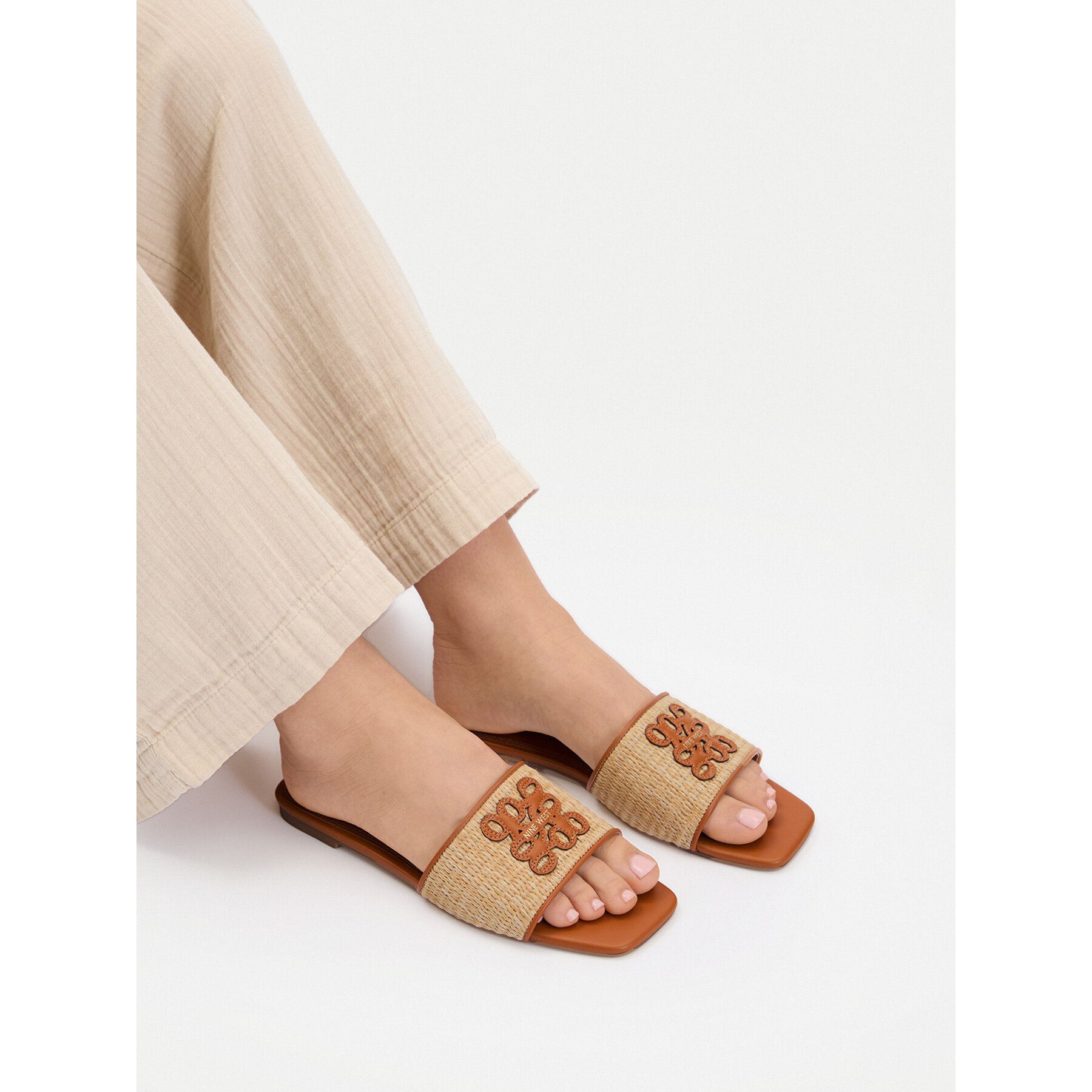 Iešļūcenes Nine West CEO-SMRL393661 Bēšs