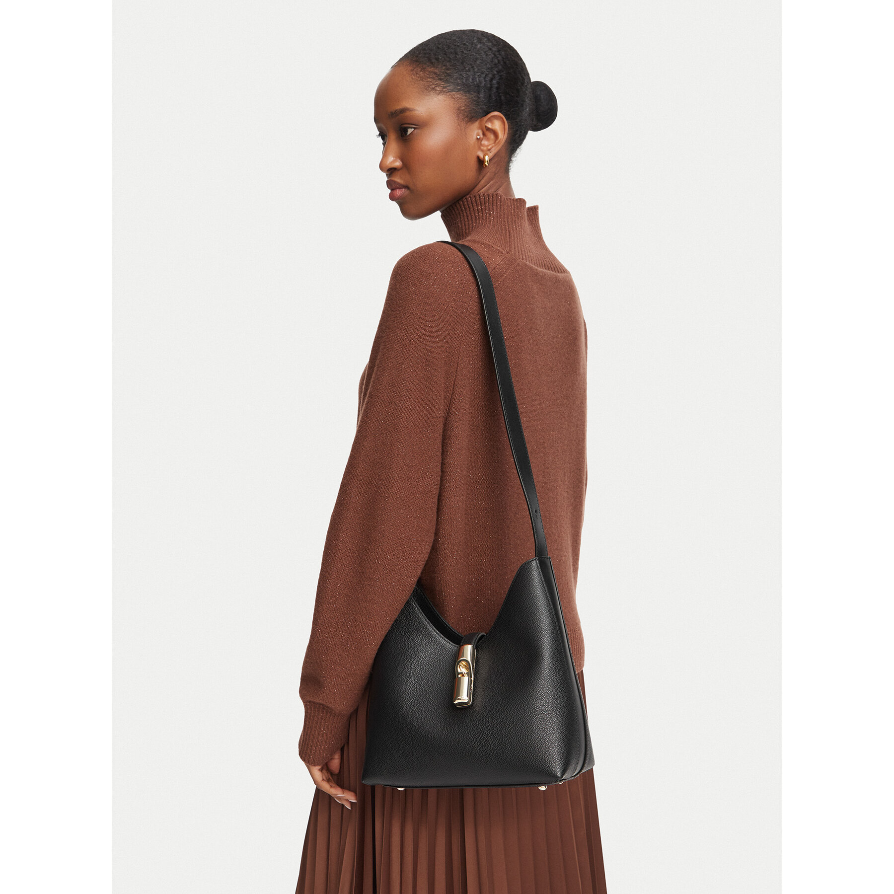 Дамска чанта Furla Goccia S WB01979 BX3353 O6000 Черен