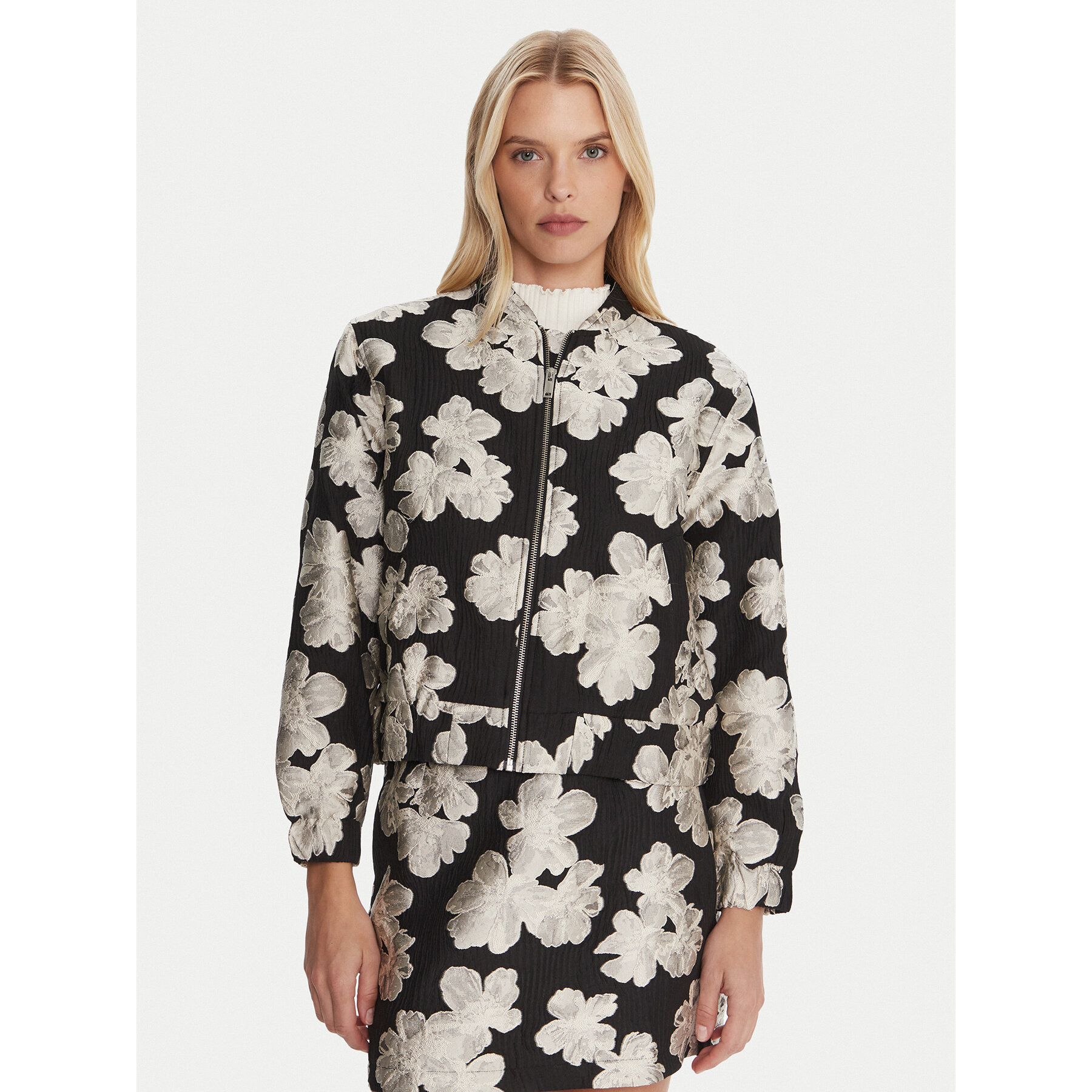 French Connection Bomberjacke 75ZAF Schwarz Boxy Fit