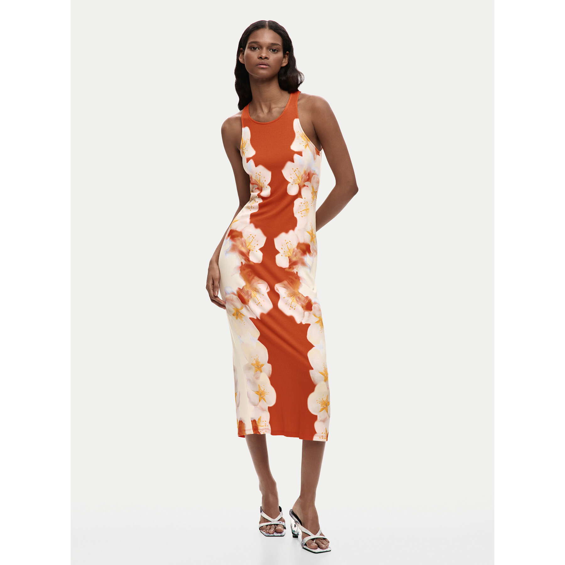 Desigual Kleid für den Alltag Jasmine 26SWVK37 Orange Slim Fit