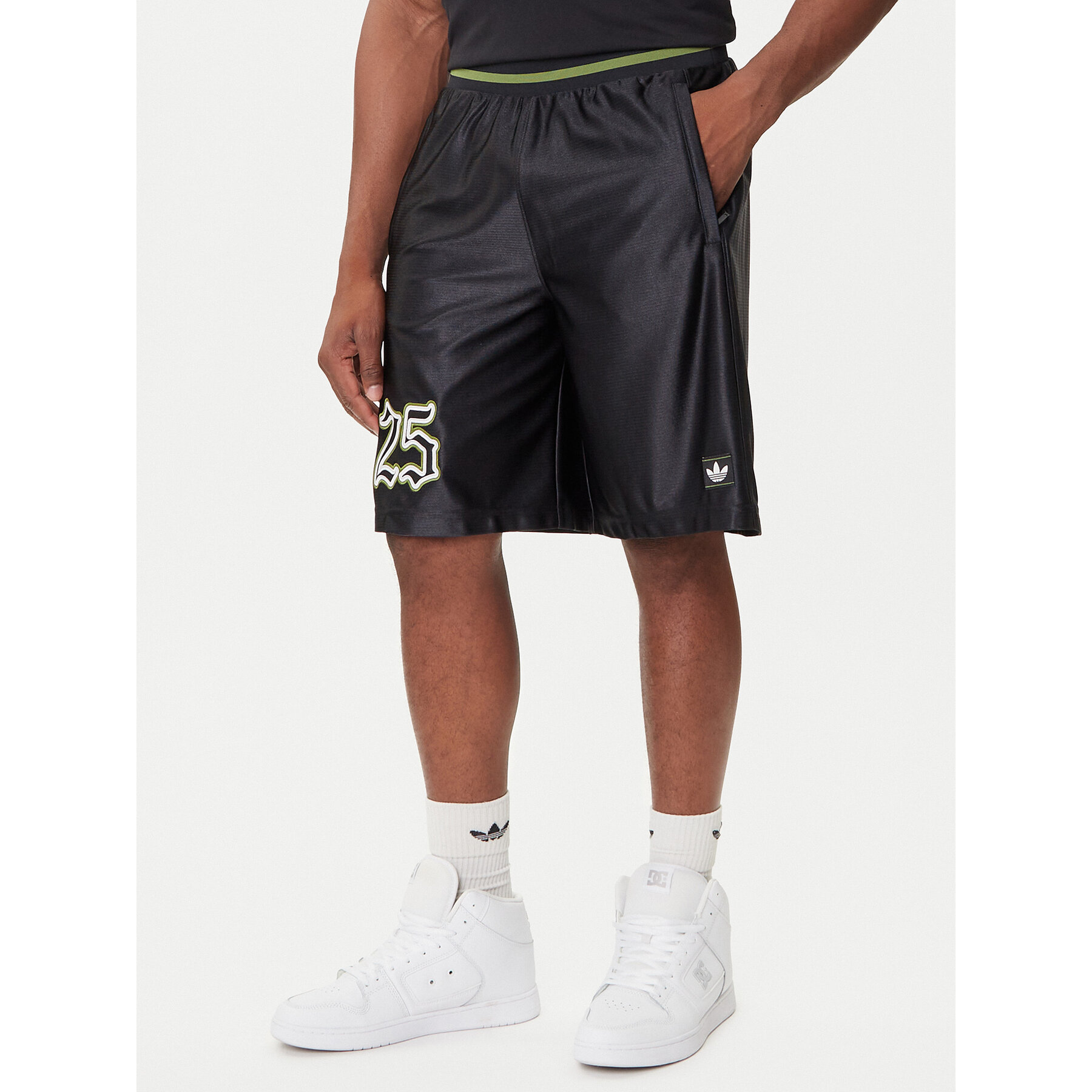 adidas Sportshorts Number Graphic JY2769 Schwarz Loose Fit