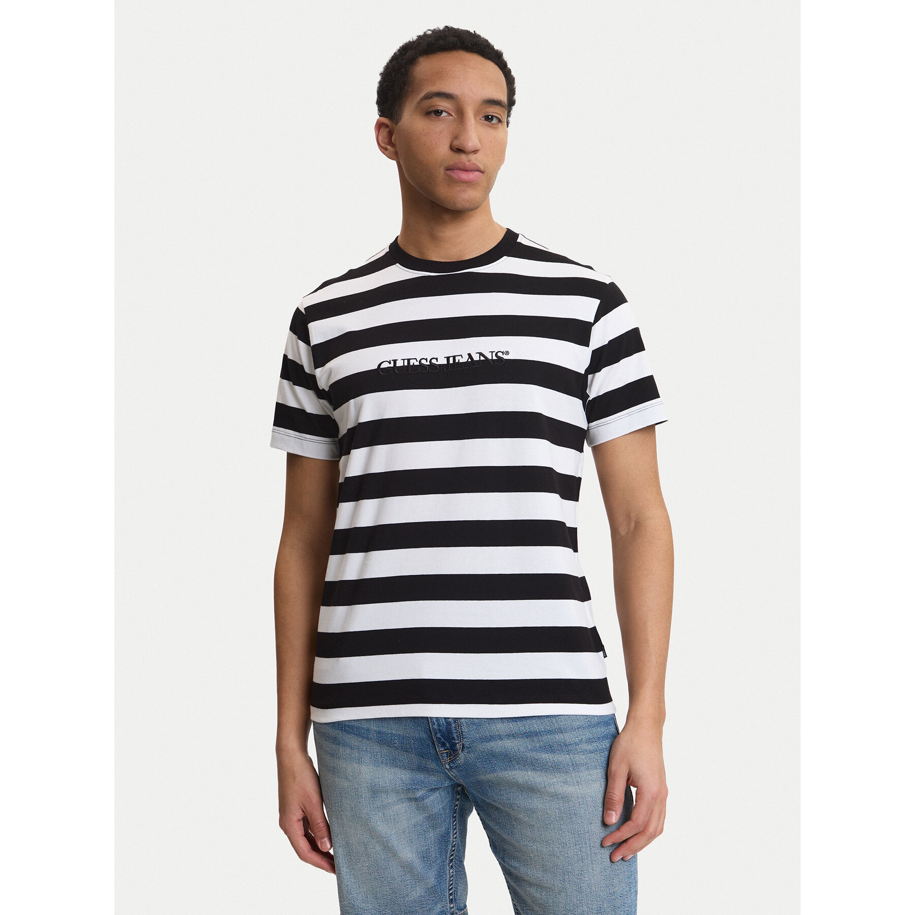 Guess Jeans T-shirt M4YI84 K9XF1 Crna Regular Fit