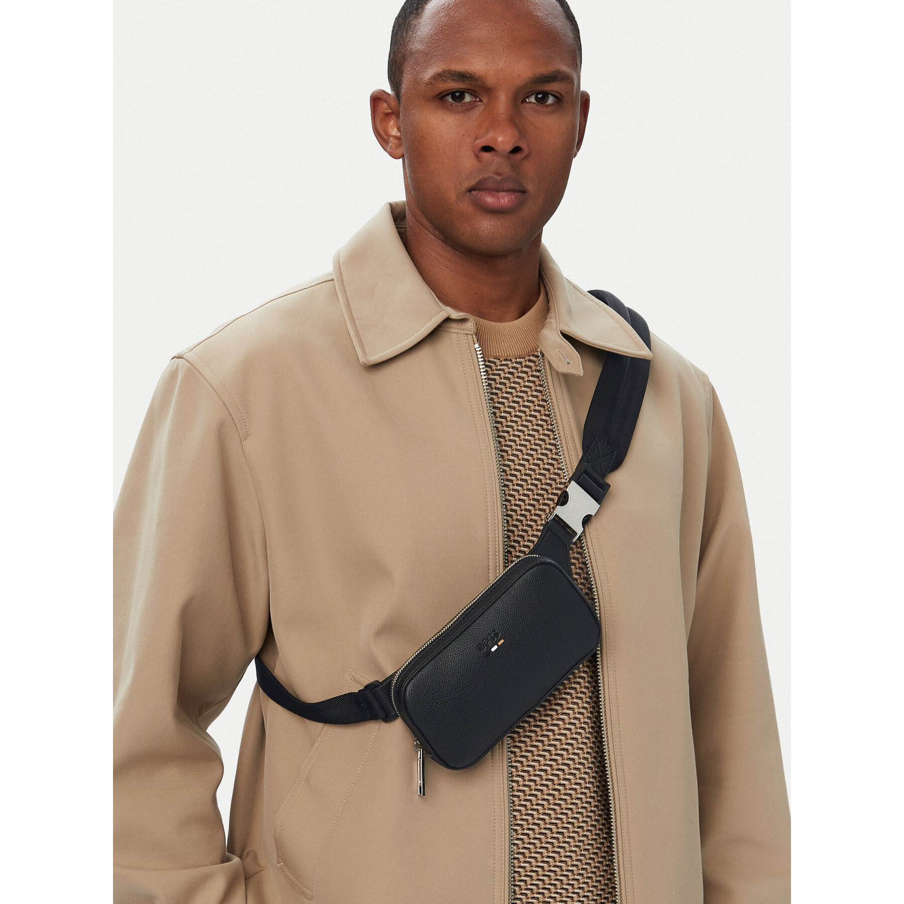 Torbica oko struka﻿ BOSS Ray 50536790 Crna