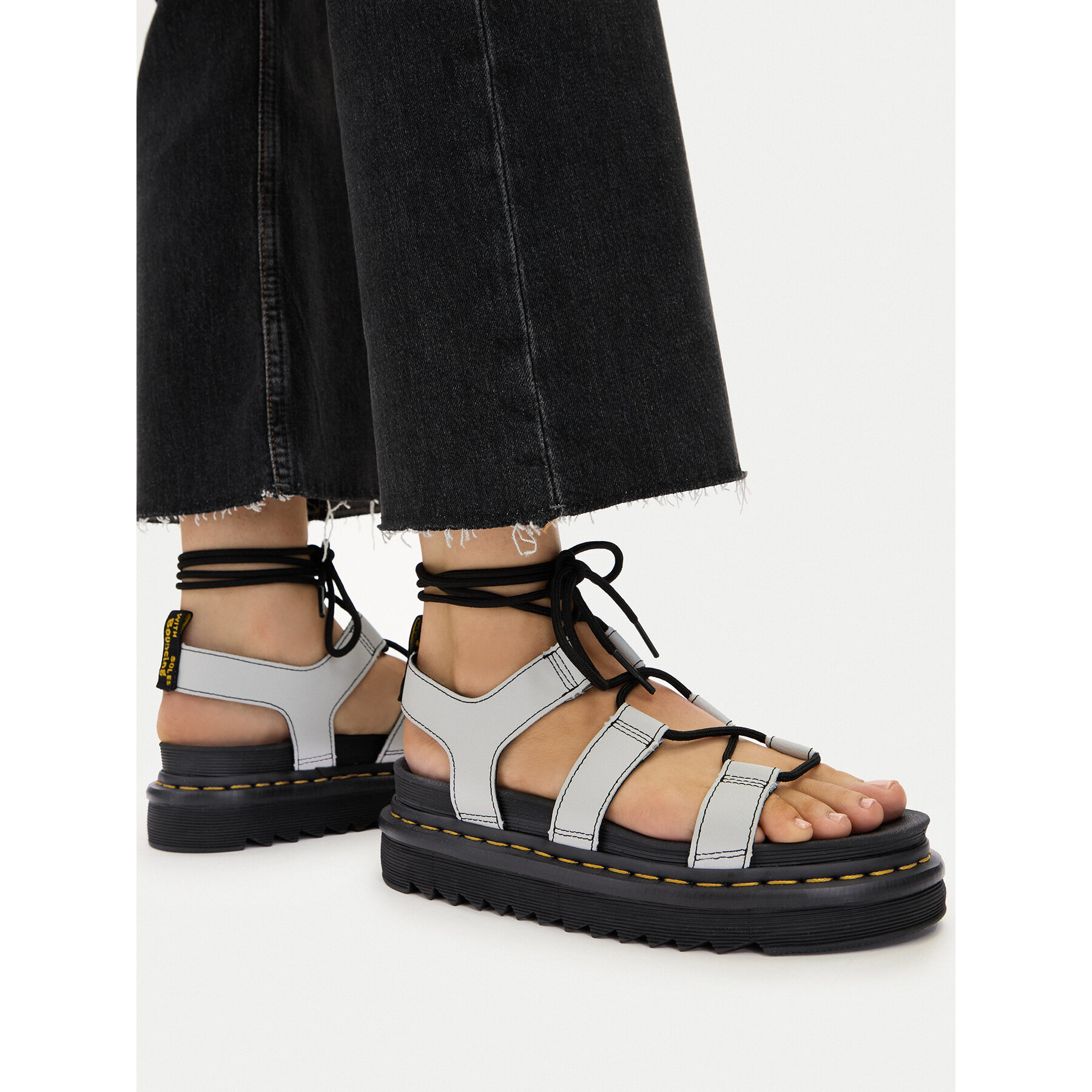 Сандали Dr. Martens Nartilla  DM31617020 Сив