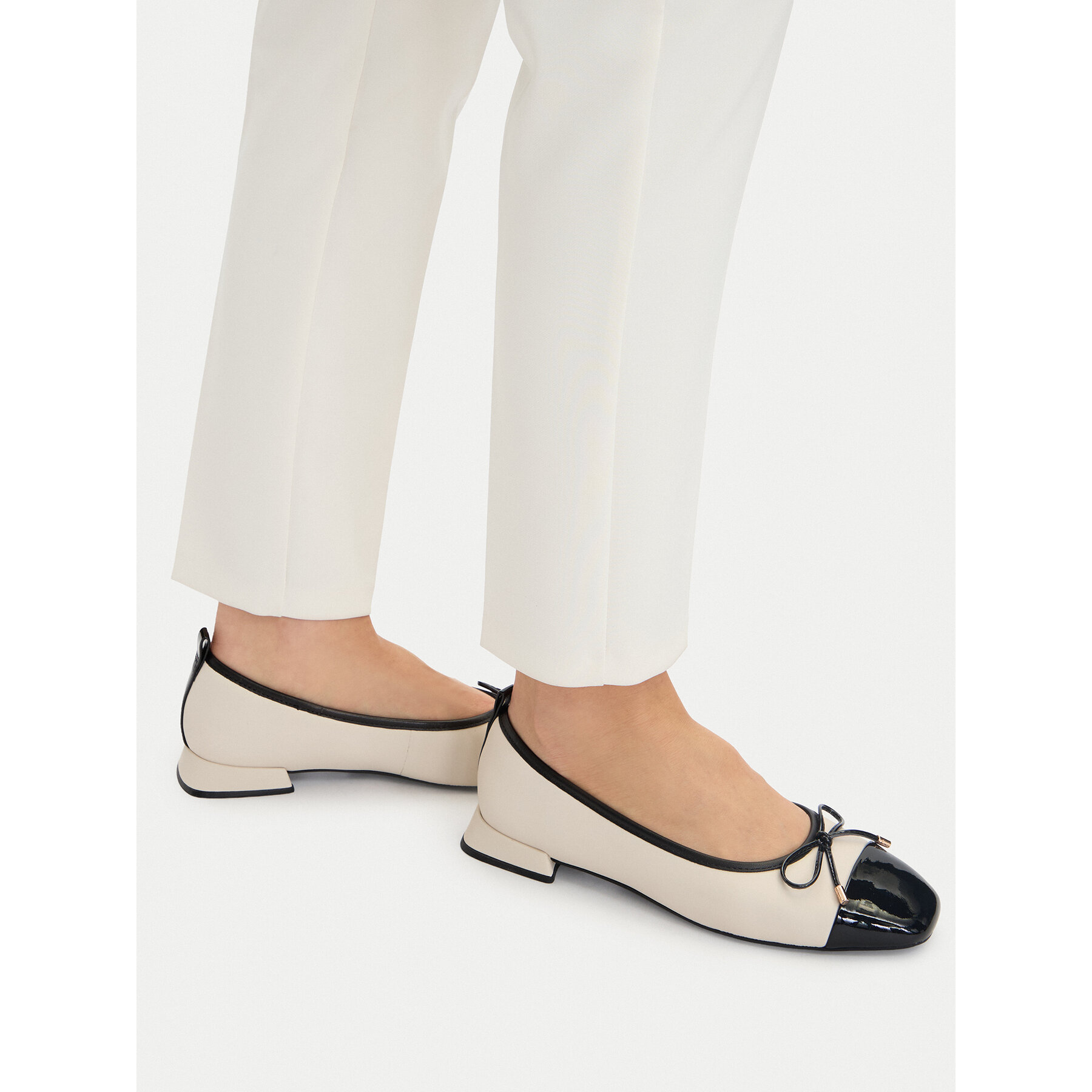 Poltopánky Clarks Ubree15 Poppy 26186333 Écru