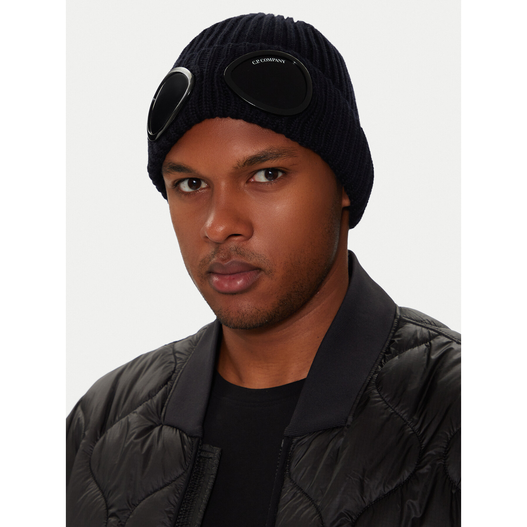 Gorro C.P. Company 17CMAC122A005509A Azul marino