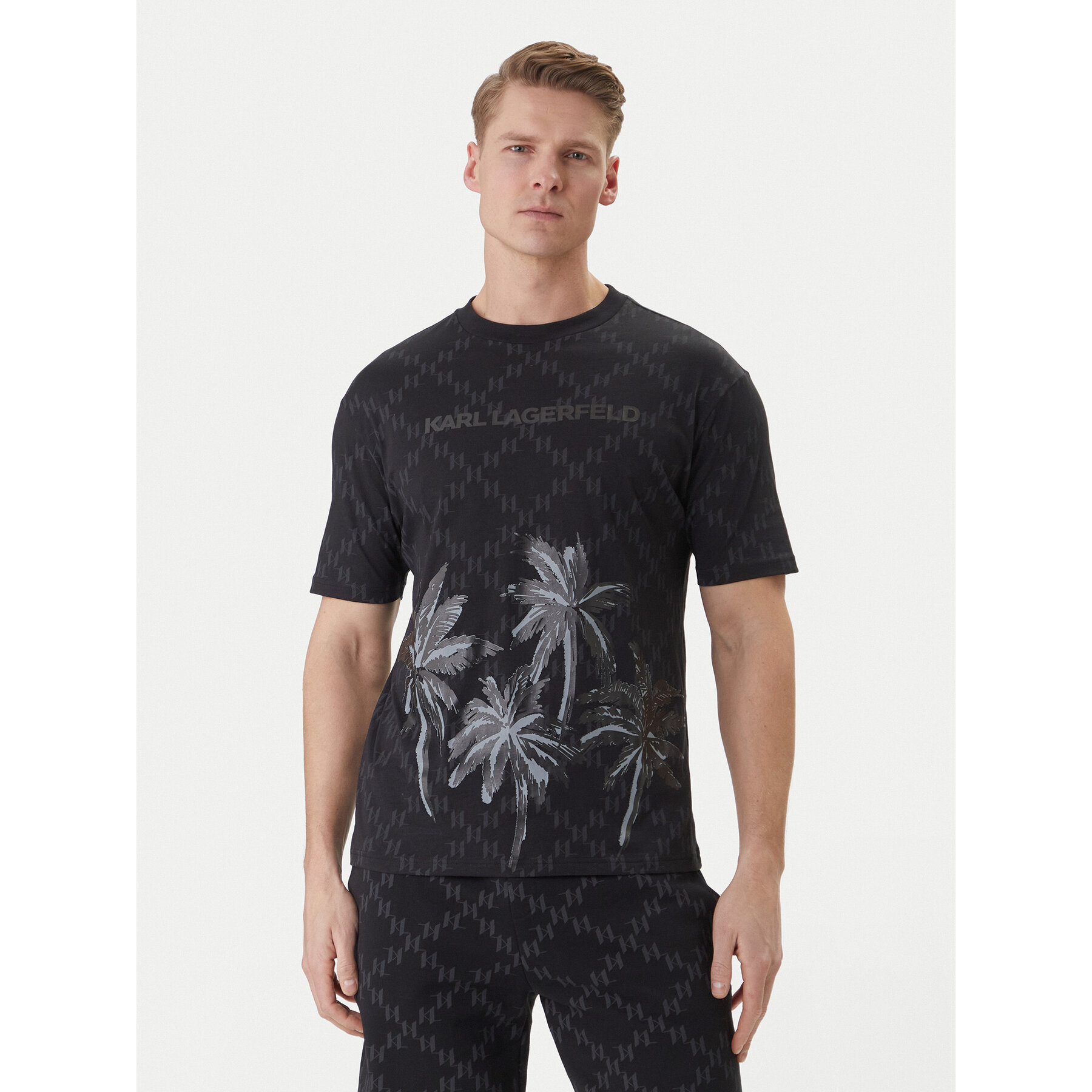 KARL LAGERFELD T-Shirt 755172 562251 Schwarz Loose Fit
