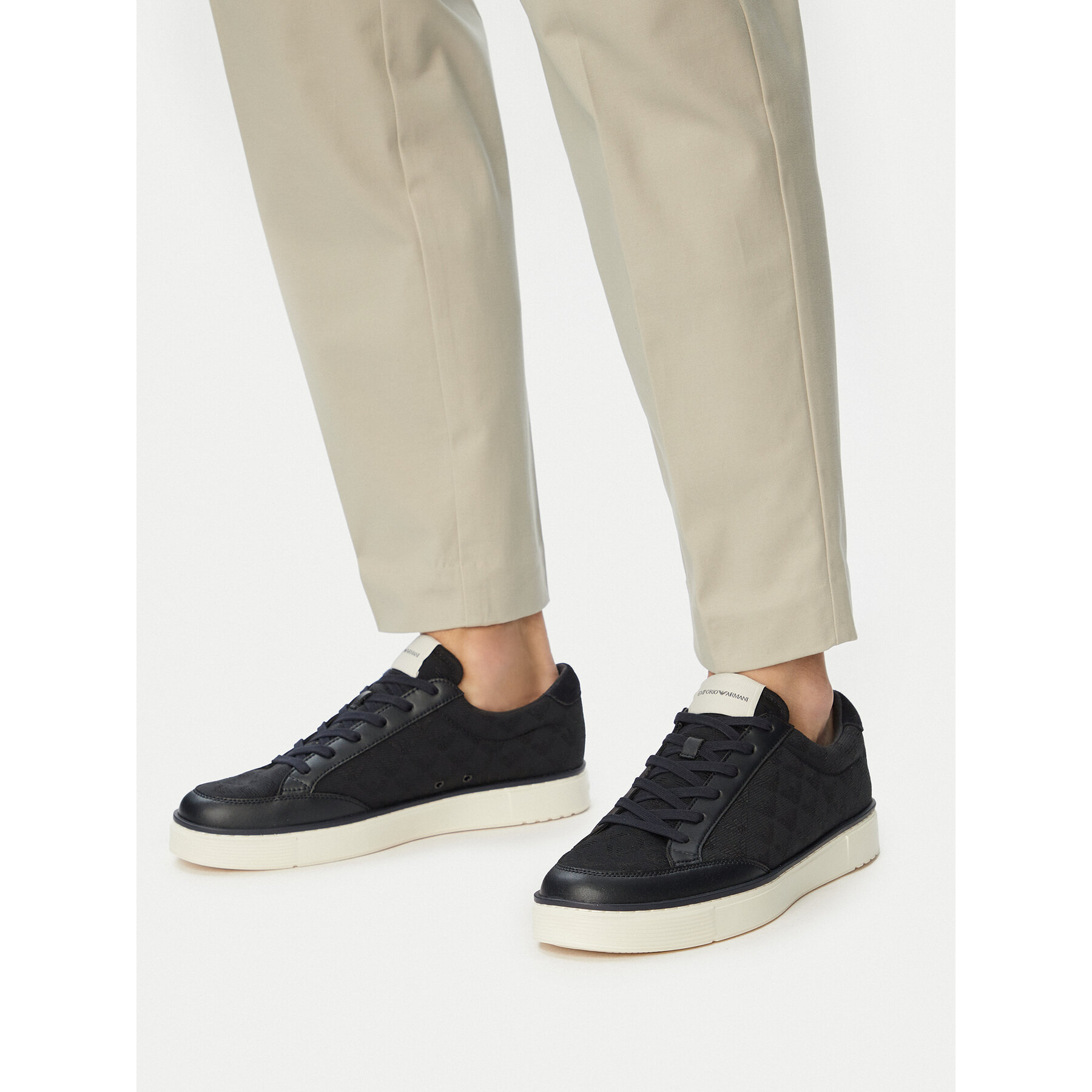 Сникърси Emporio Armani EM004782 AF23199 MB483 Тъмносин