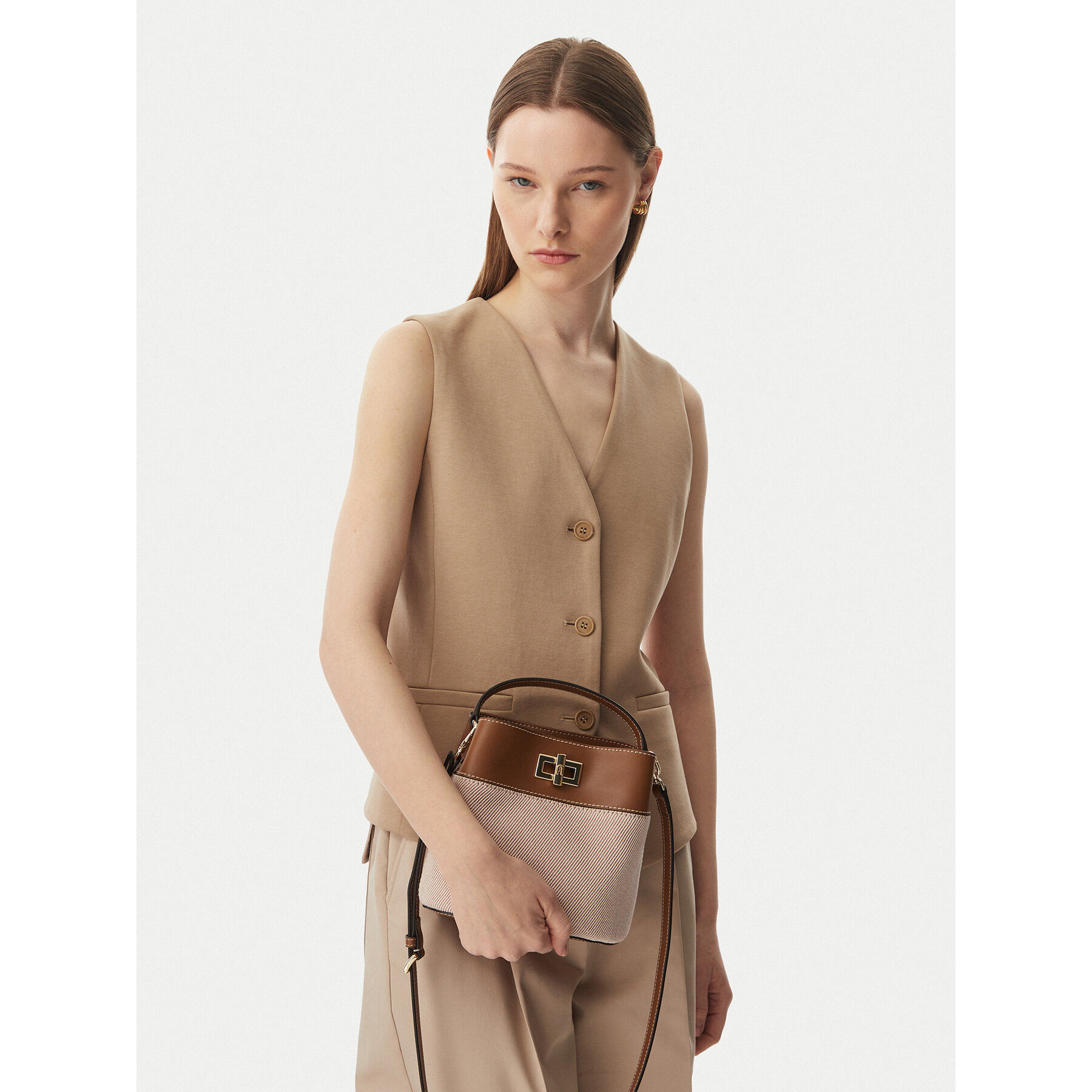 Táska Furla Amelia Mini WE00879 BX3542 CN TCO00 Bézs