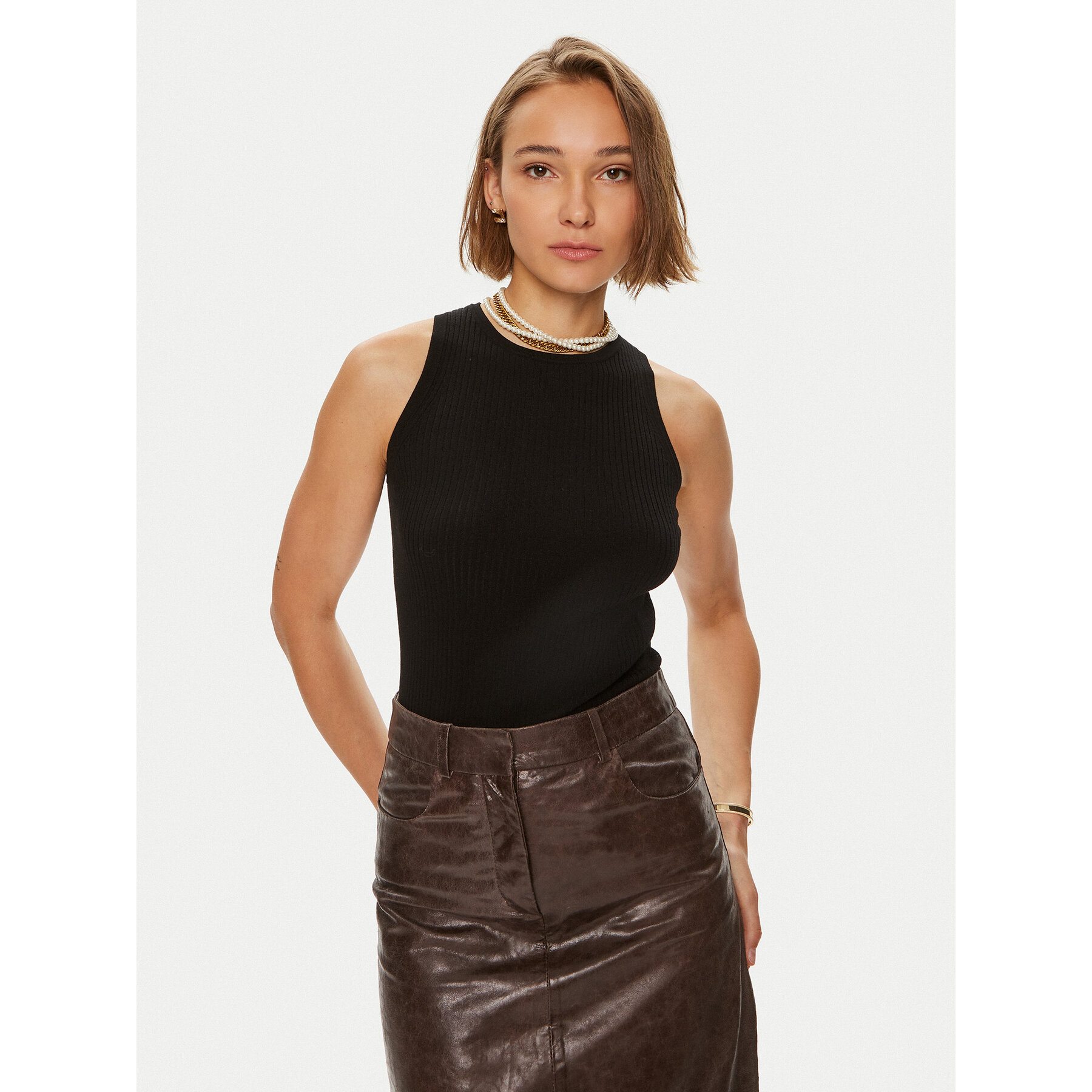 Weekend Max Mara Top Olimpo 2425366021 Nero Slim Fit