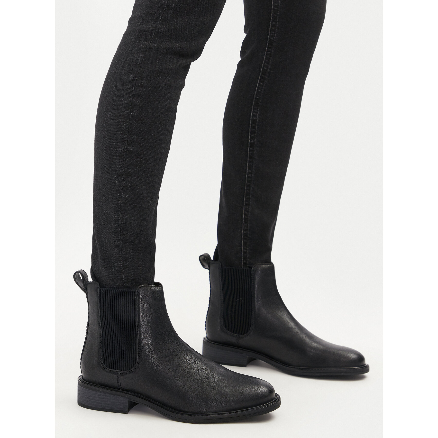 Jātnieku stila puszābaki Clarks Cologne Arlo 2 261747674 Melns