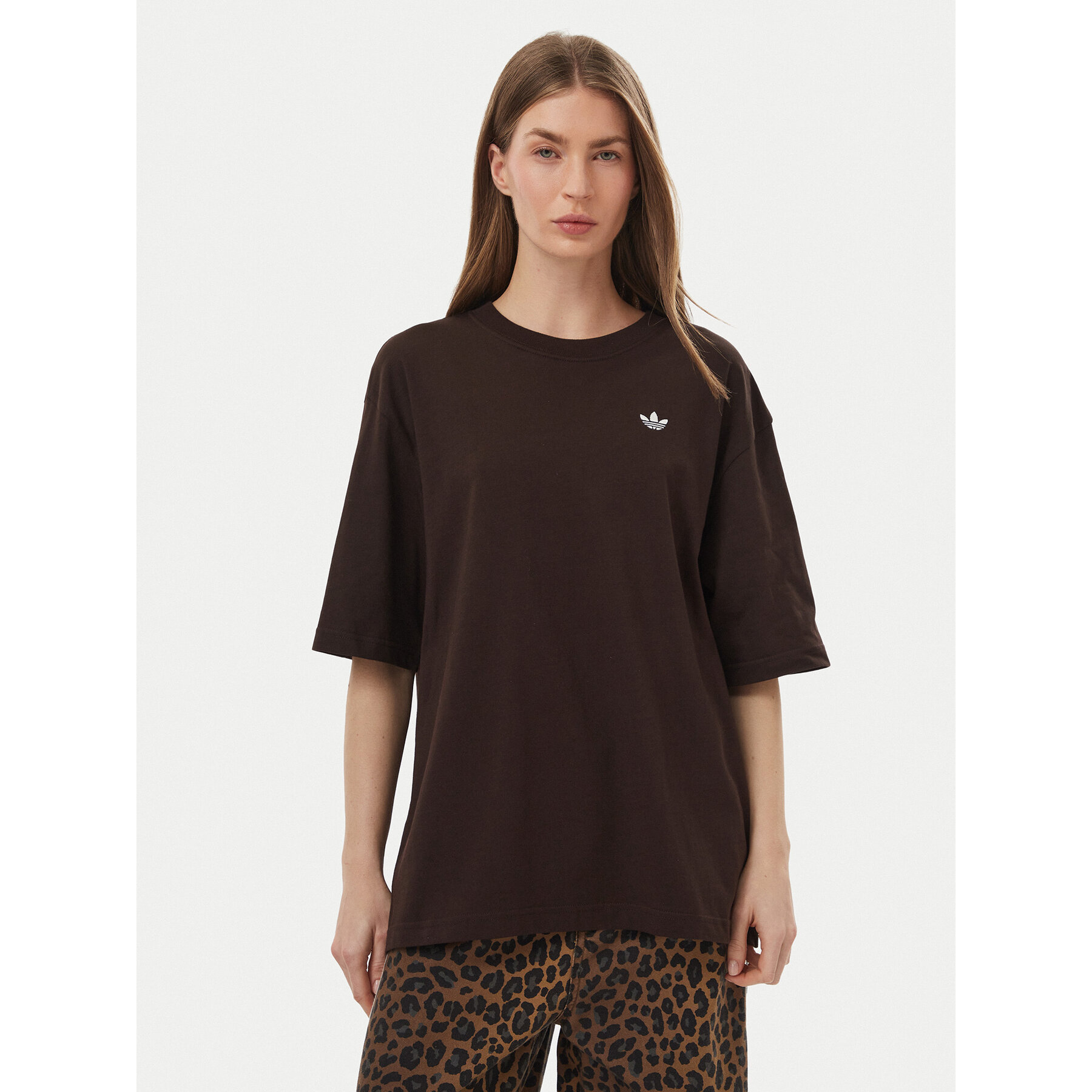 adidas T-shirt Essentials Boyfriend LL0396 Tamno smeđa Regular Fit