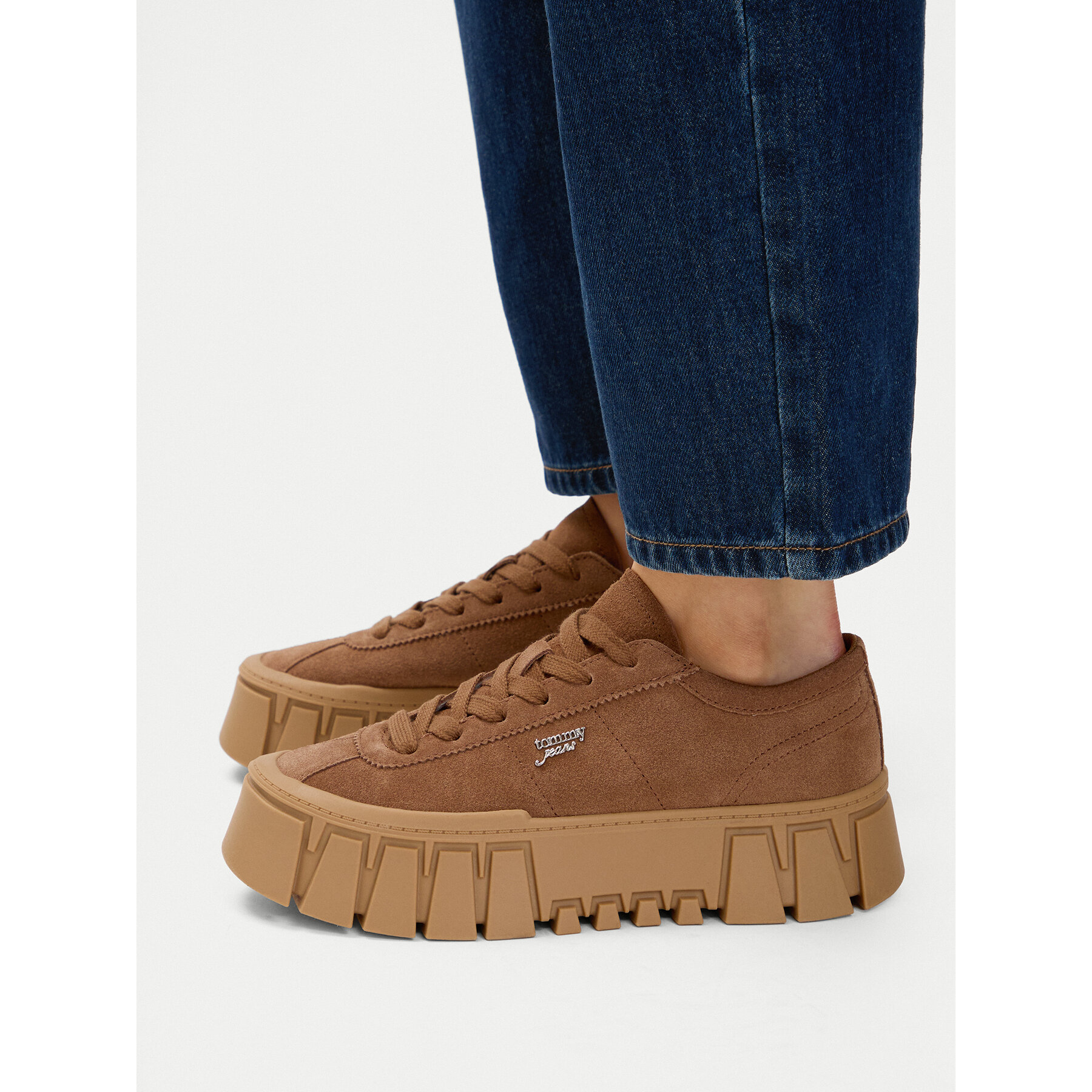 Сникърси Tommy Jeans Platform Sneaker EN0EN03132 Кафяв