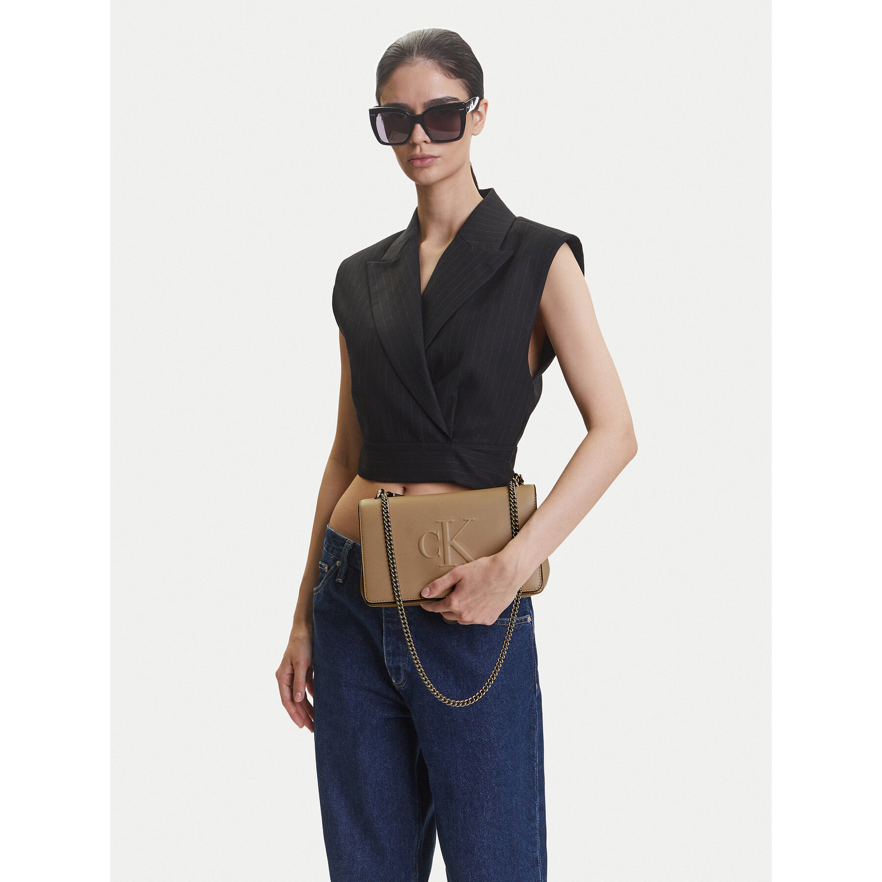 Дамска чанта Calvin Klein Jeans Sculpted Ew Flap25 Shoulder Bag LV04K3035G Бежов