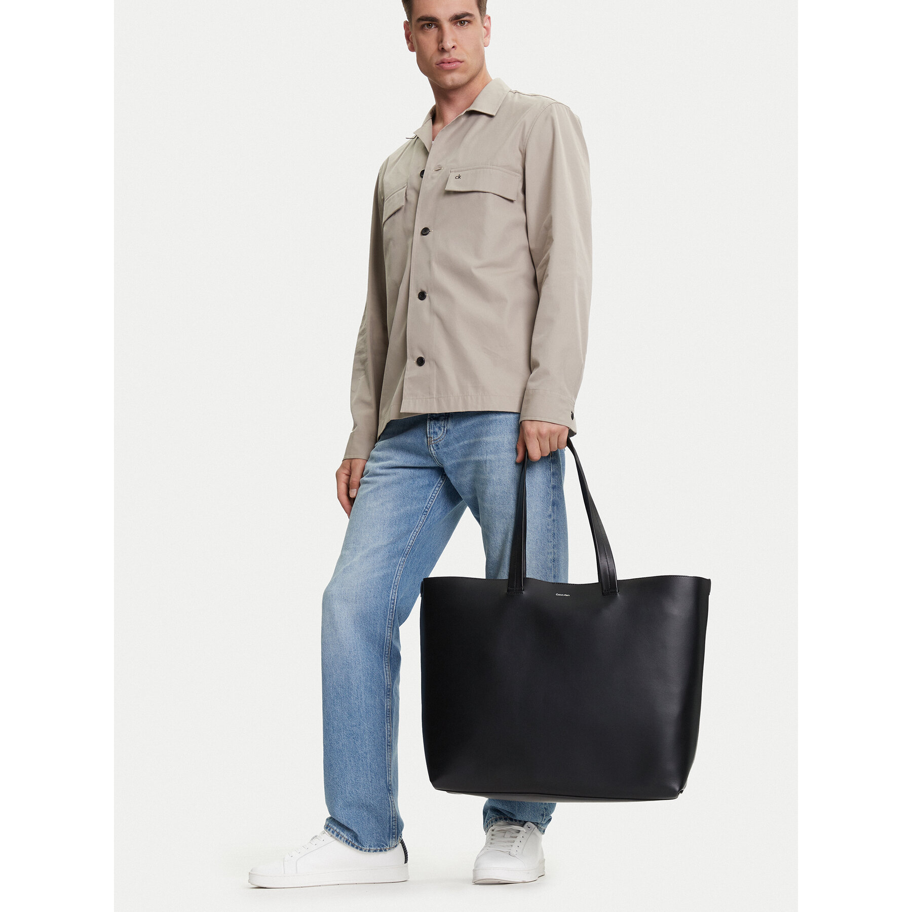 Taška Calvin Klein Ck Premium Leather E/W Tote Xl K50K512894 Čierna