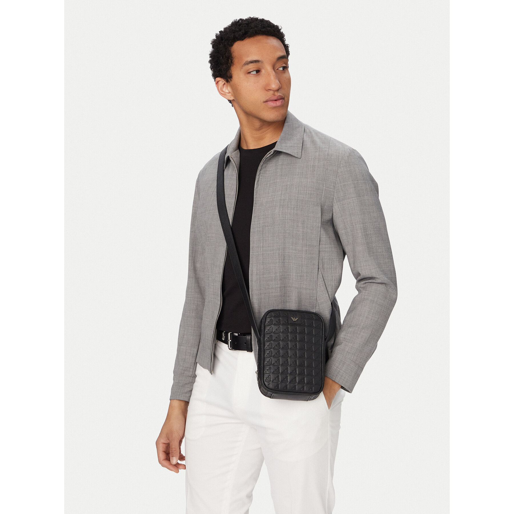 Taška cez rameno Emporio Armani EM001737 AF14774 UC001 Čierna