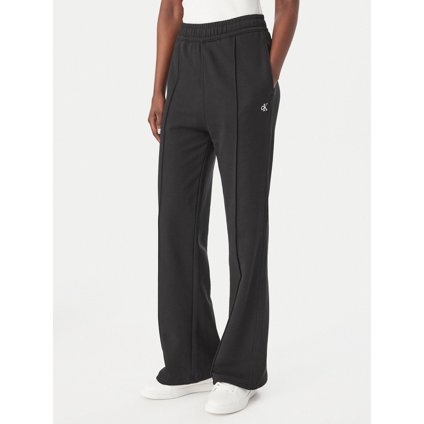 Calvin Klein Jeans Jogginghose Monogram LV047H220G Schwarz Flare Fit