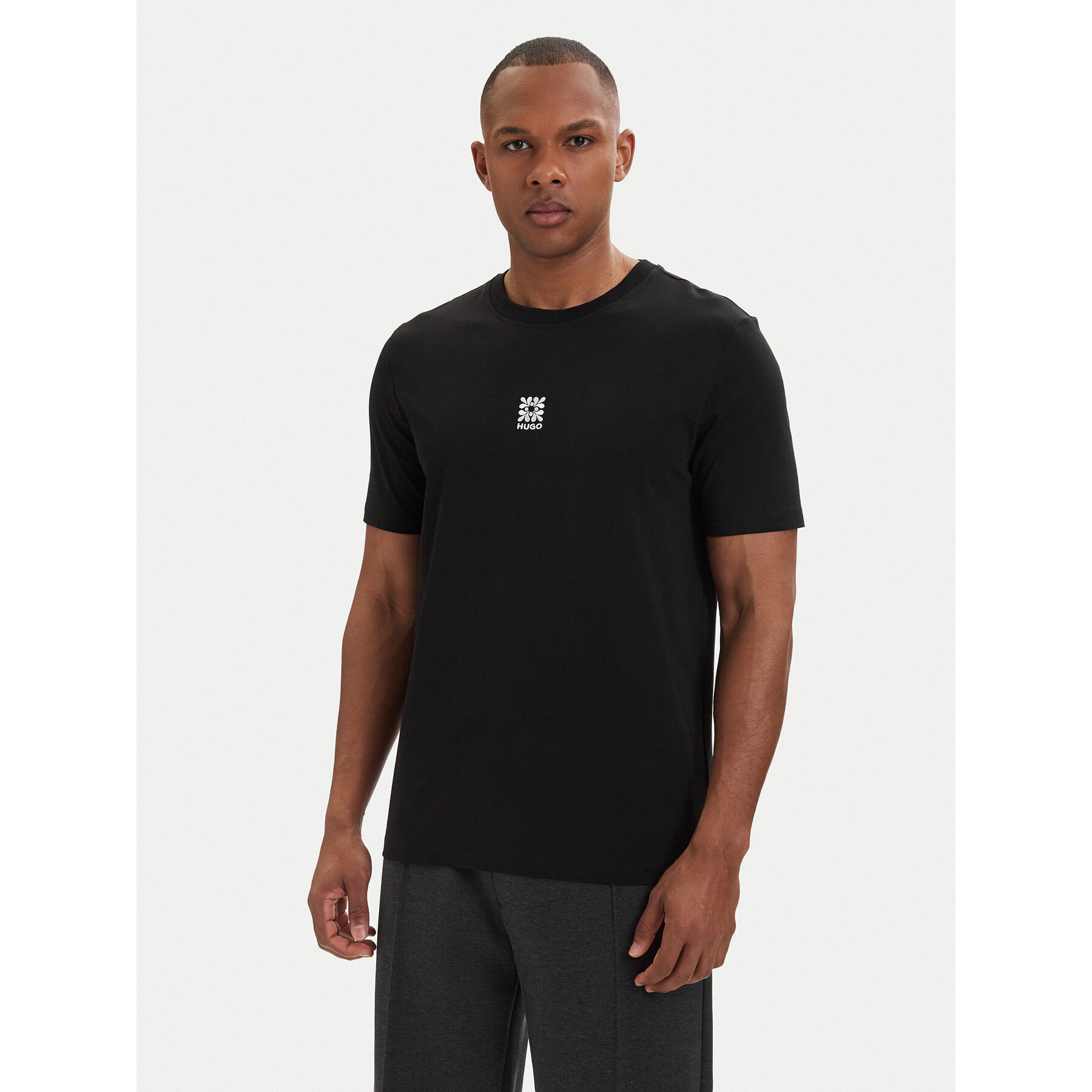 HUGO T-Shirt Darusi 50561126 Schwarz Regular Fit