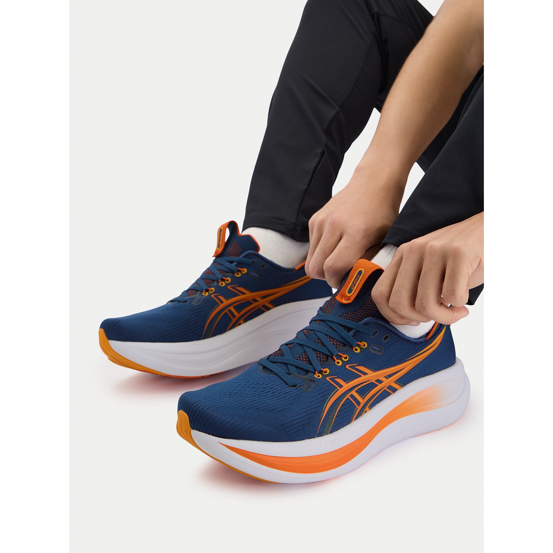 Pantofi pentru alergare Asics Gel-Nimbus 28 1011C127 Albastru