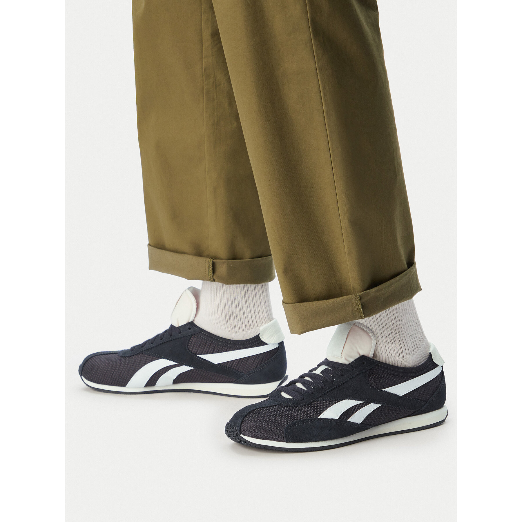 Sneakersy Reebok SS-R400 100244752 Tmavomodrá