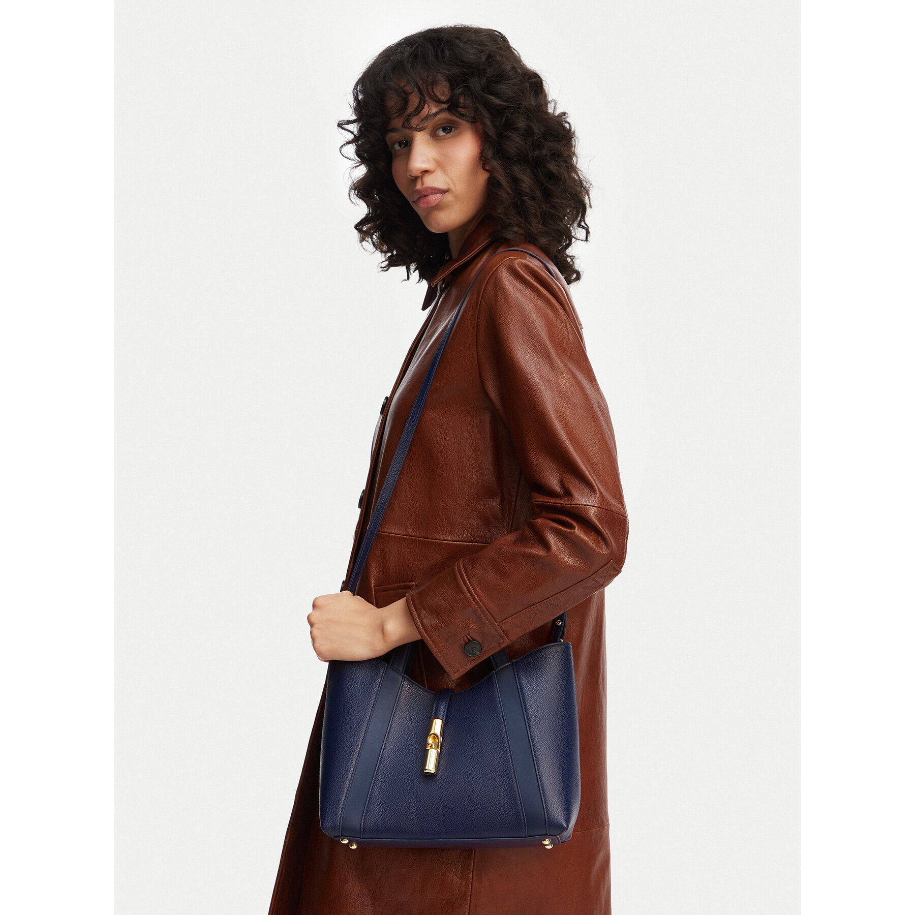 Torbica Furla Goccia S WB01789 BX3353 KH 4852S Plava