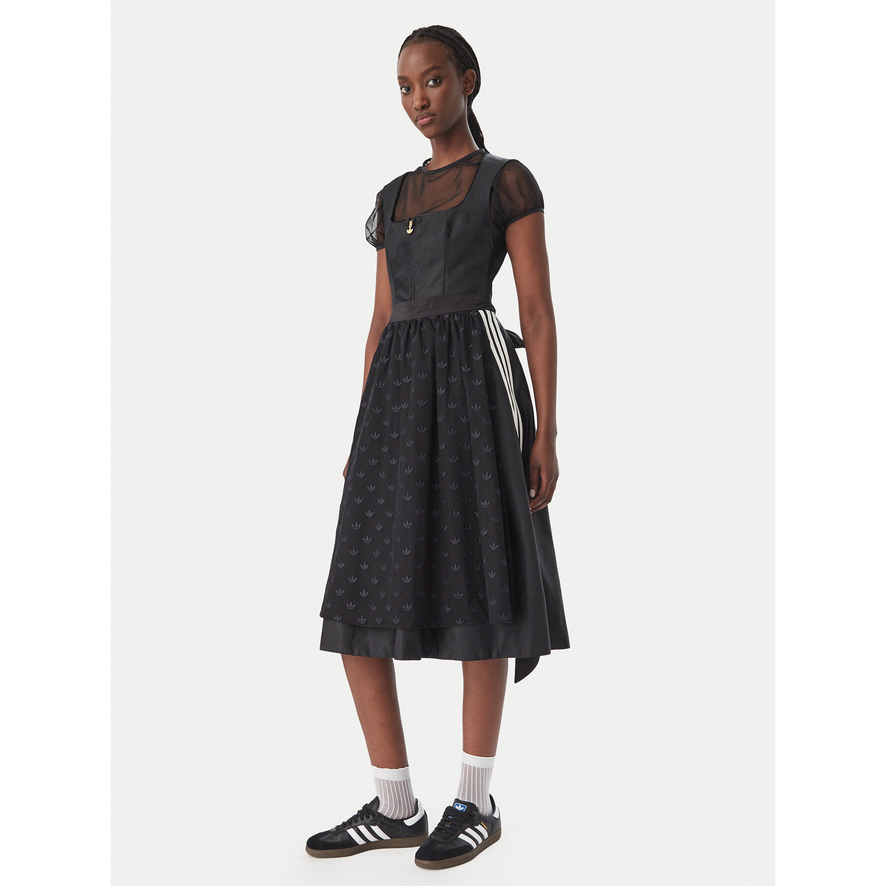 adidas Kleid für den Alltag Dirndl Dress LG2246 Schwarz Regular Fit